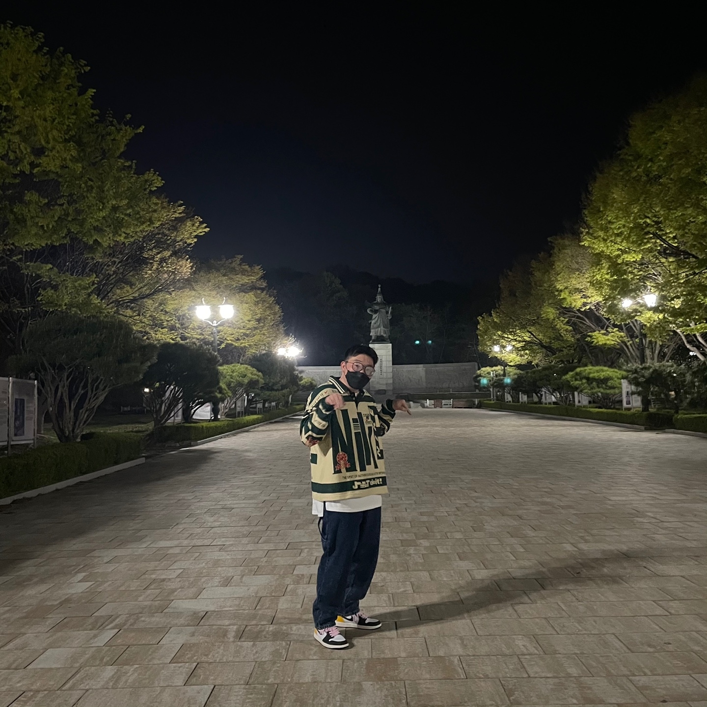 Nike x Cactus Plant Flea Market Long Sleeve Polo Natural - Asia, Jordan 1 Retro High OG Volt Gold 착용 스타일 - 2