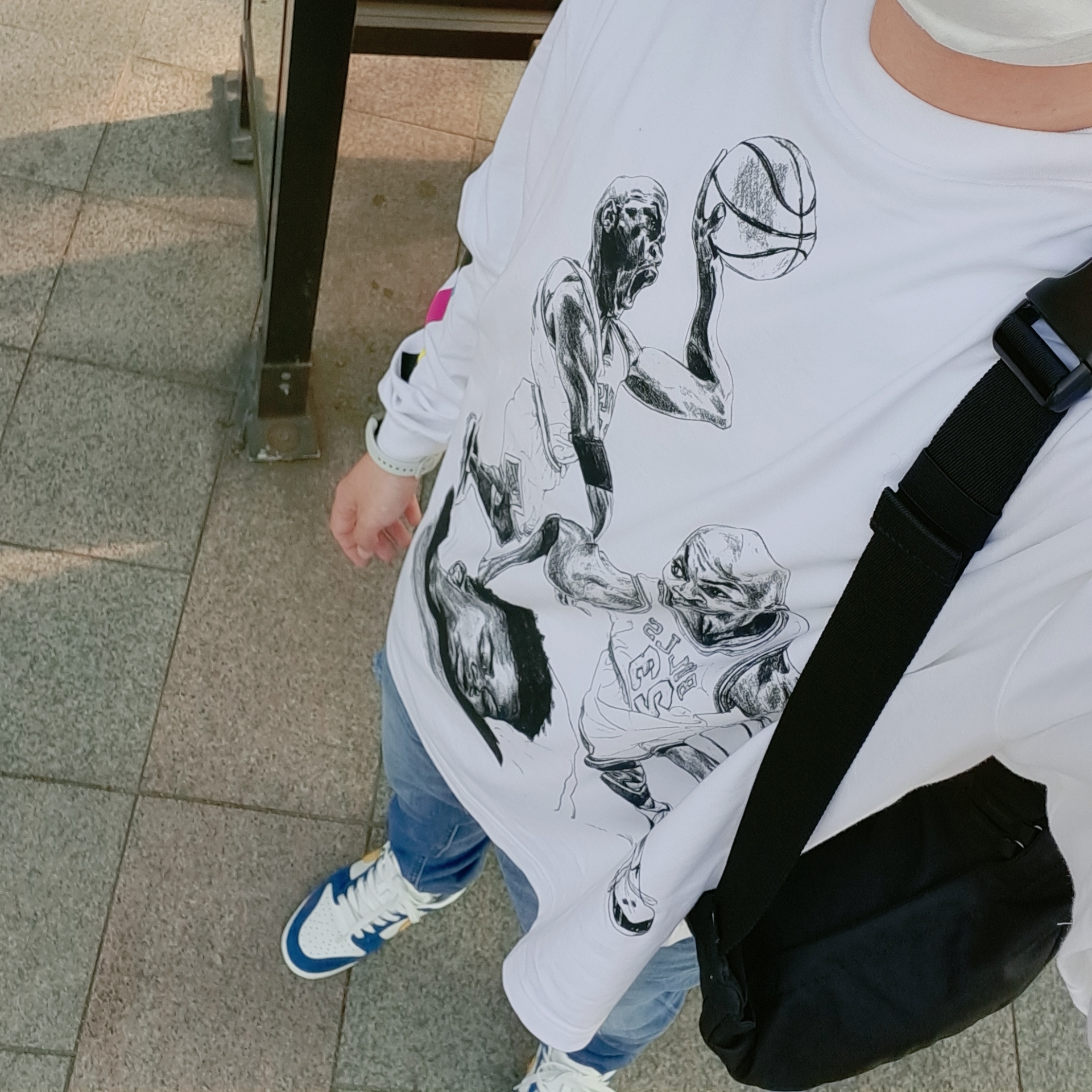 Nike x Kasina Dunk Low 80's Bus, Jordan x Off-White S/S T-Shirt White - US/EU 착용 스타일 - 1