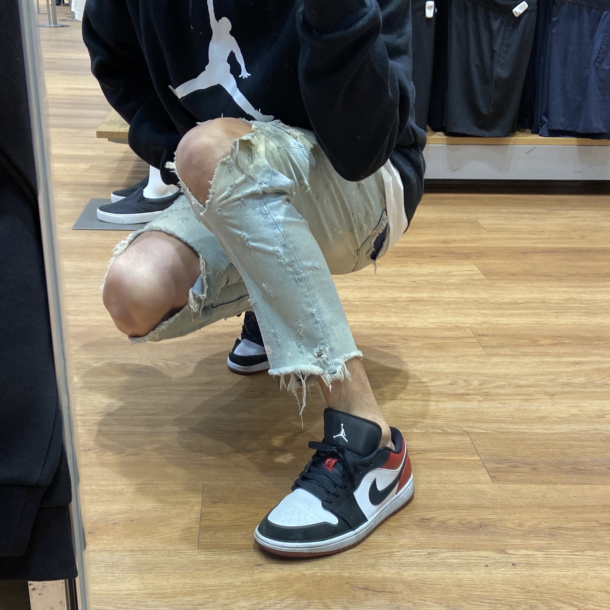 Jordan 1 Low Black Toe 착용 스타일
