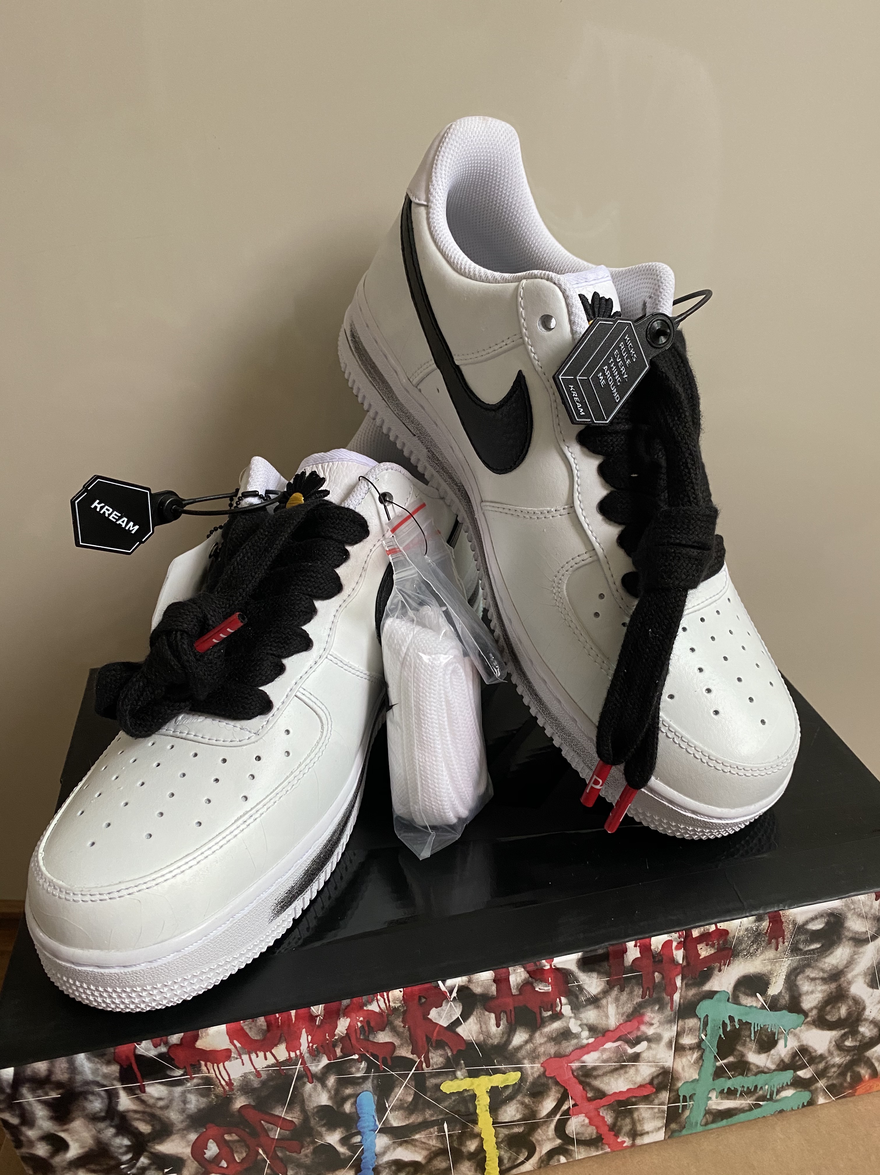 Nike x Peaceminusone Air Force 1 Low Para-Noise 2.0 착용 스타일 - 3