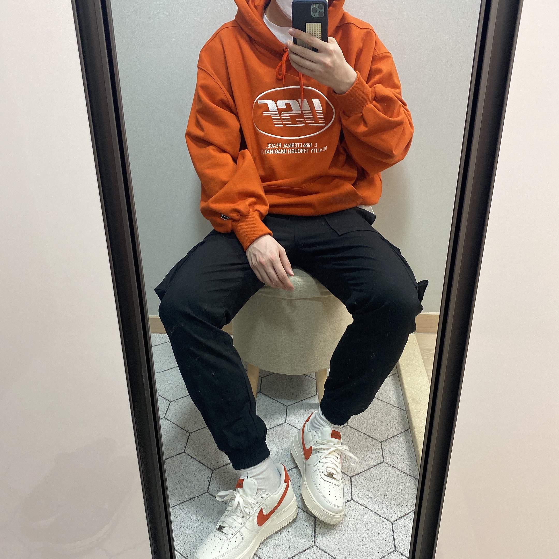 Nike Air Force 1 '07 Craft Mantra Orange 착용 스타일