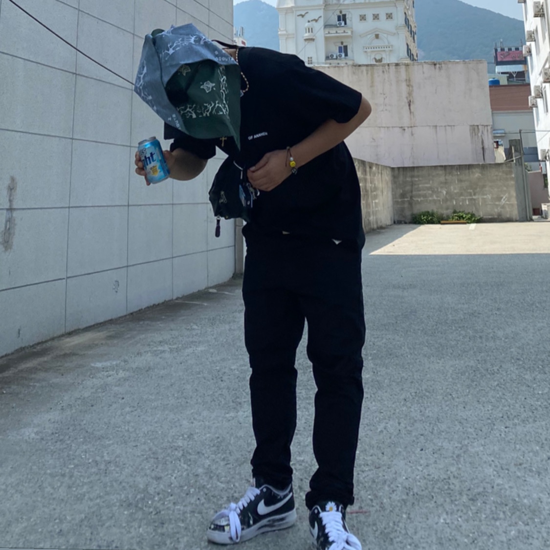 Nike x Peaceminusone Air Force 1 Low Para-Noise 착용 스타일