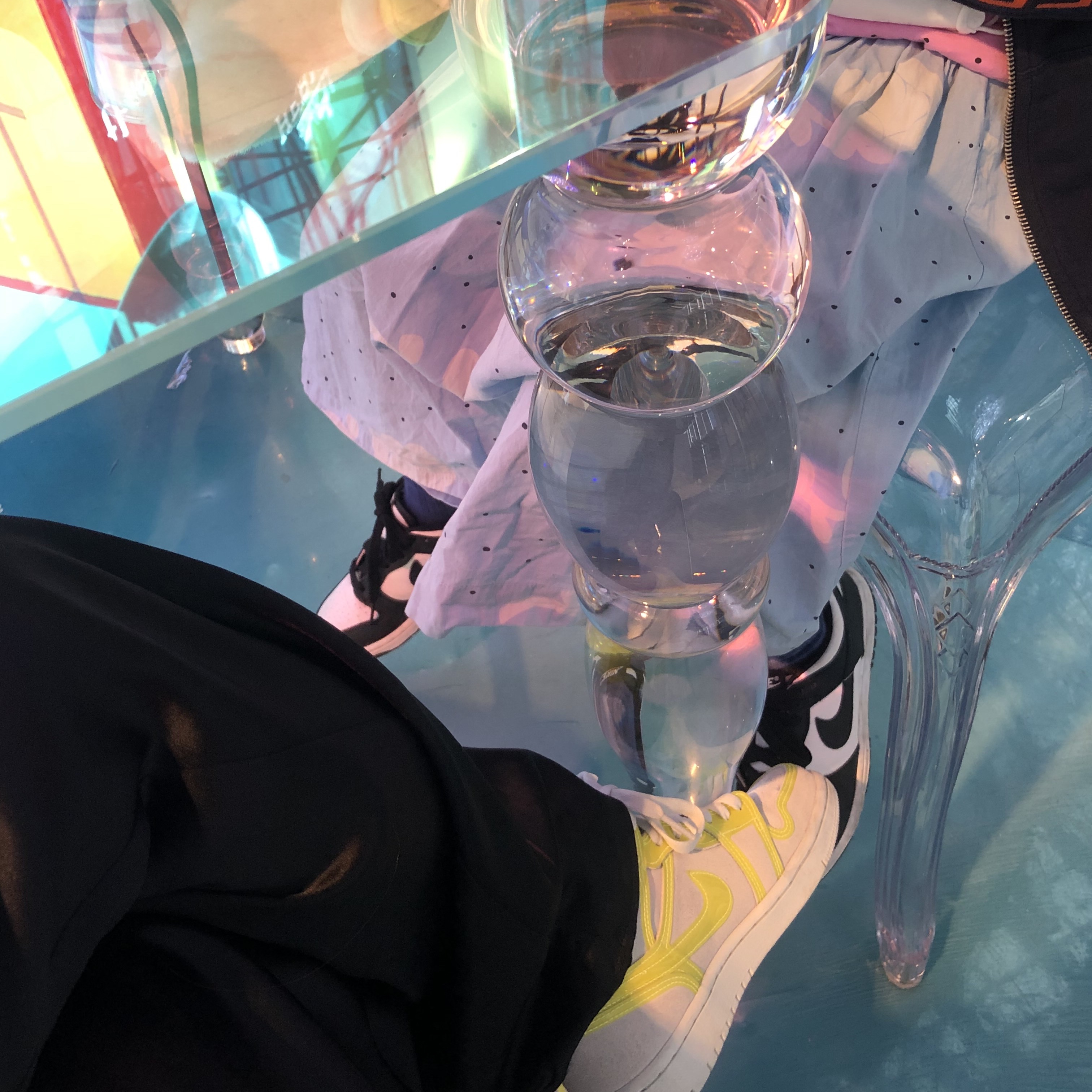 (W) Jordan 1 Mid LX Opti Yellow, (PS) Nike Dunk Low Black 착용 스타일