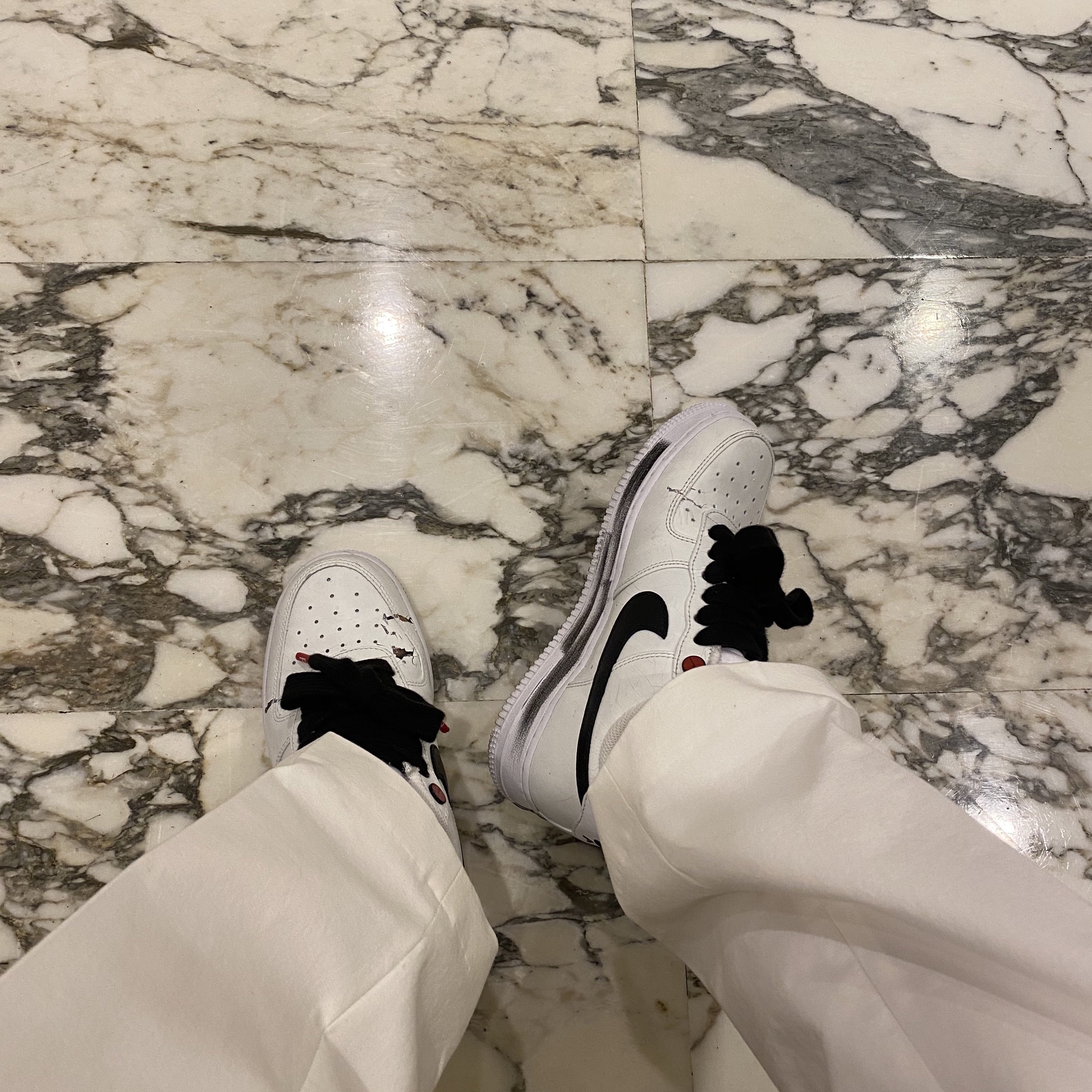 Nike x Peaceminusone Air Force 1 Low Para-Noise 2.0 착용 스타일