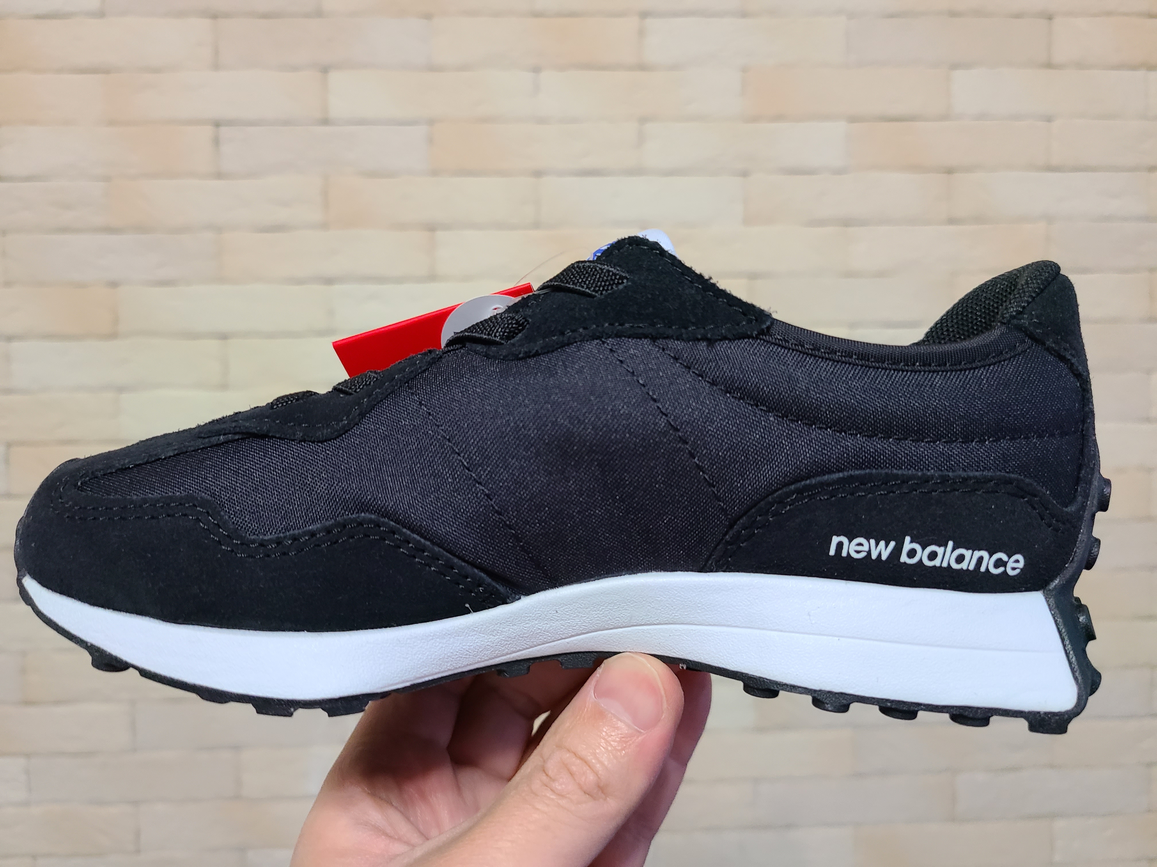 (PS) New Balance 327 Black 착용 스타일 - 3