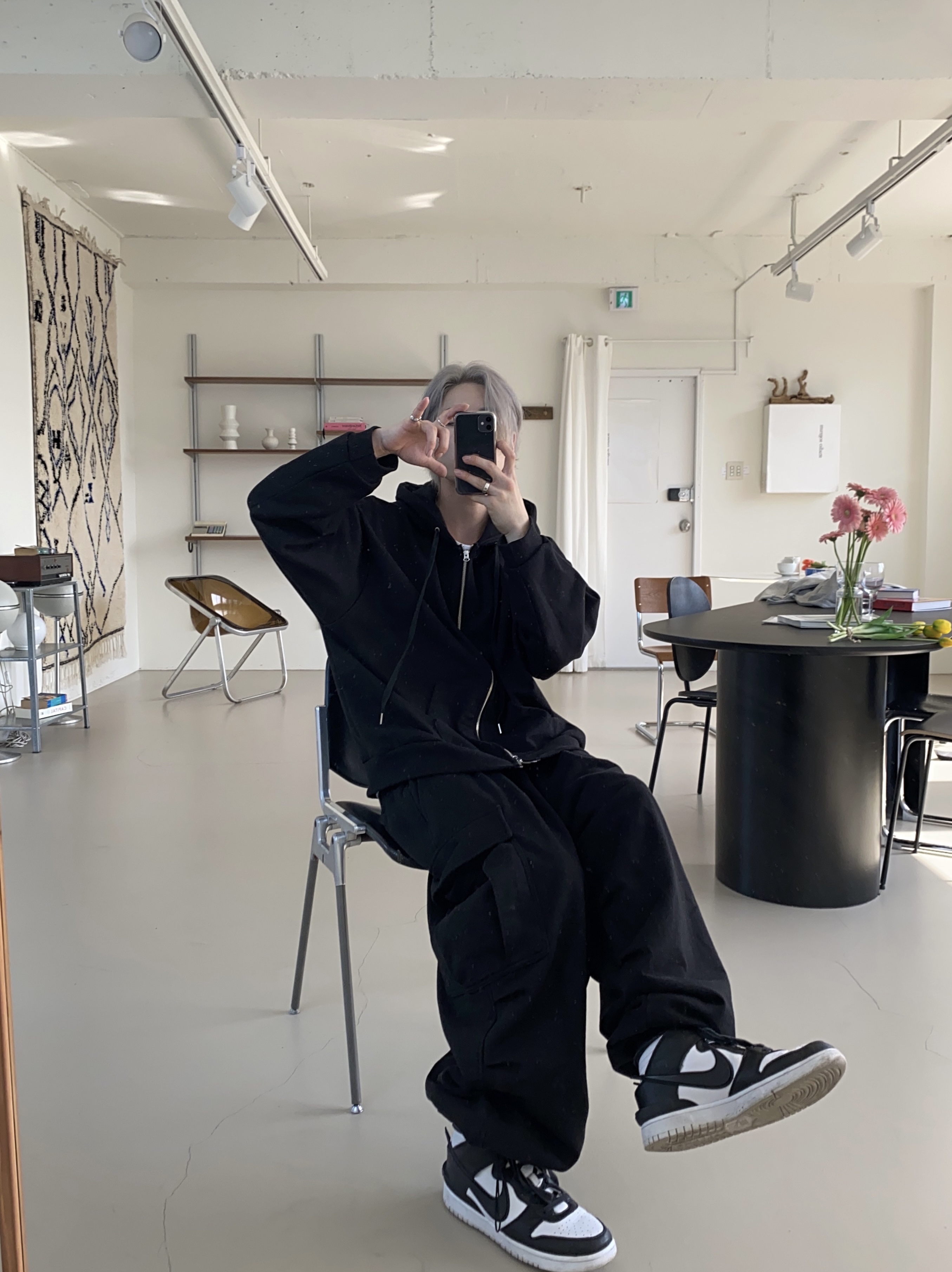 Nike x Ambush Dunk High Black 착용 스타일 - 1