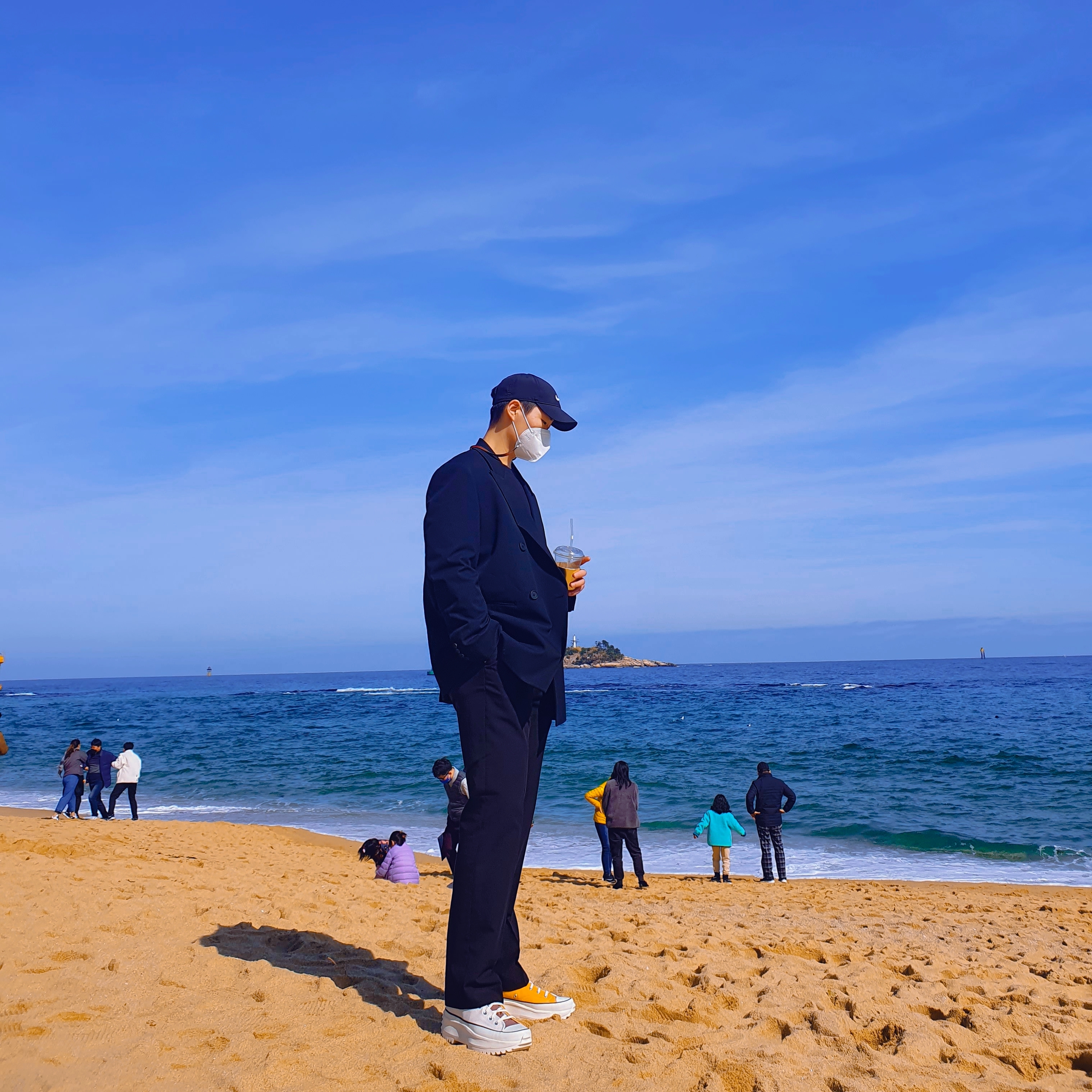 Converse Run Star Hike Hi Tri-Panel Sunflower Gole 착용 스타일