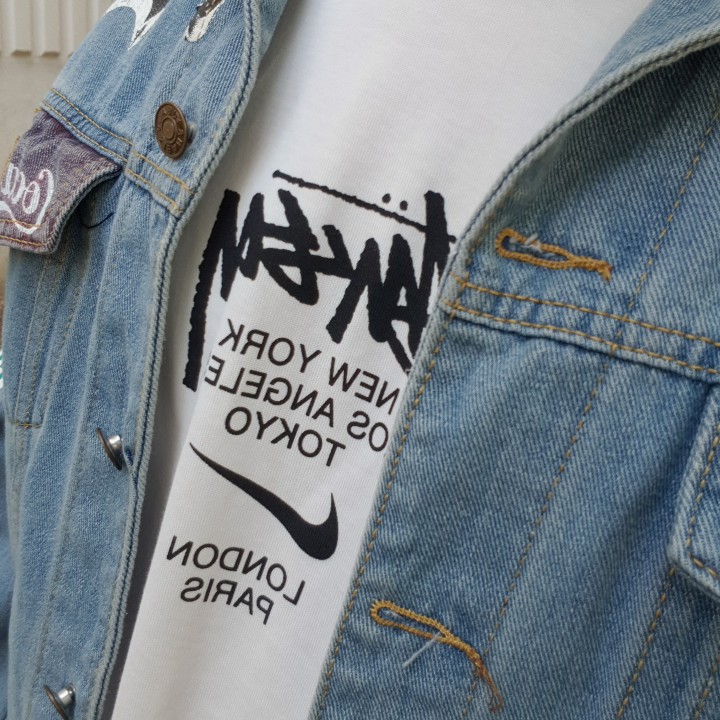 Jordan 1 Retro High OG University Blue, Nike x Stussy WT T-Shirt White - US/EU 착용 스타일 - 2