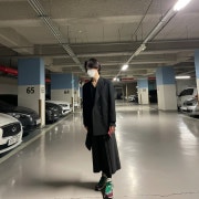 KREAM 프로필 이미지