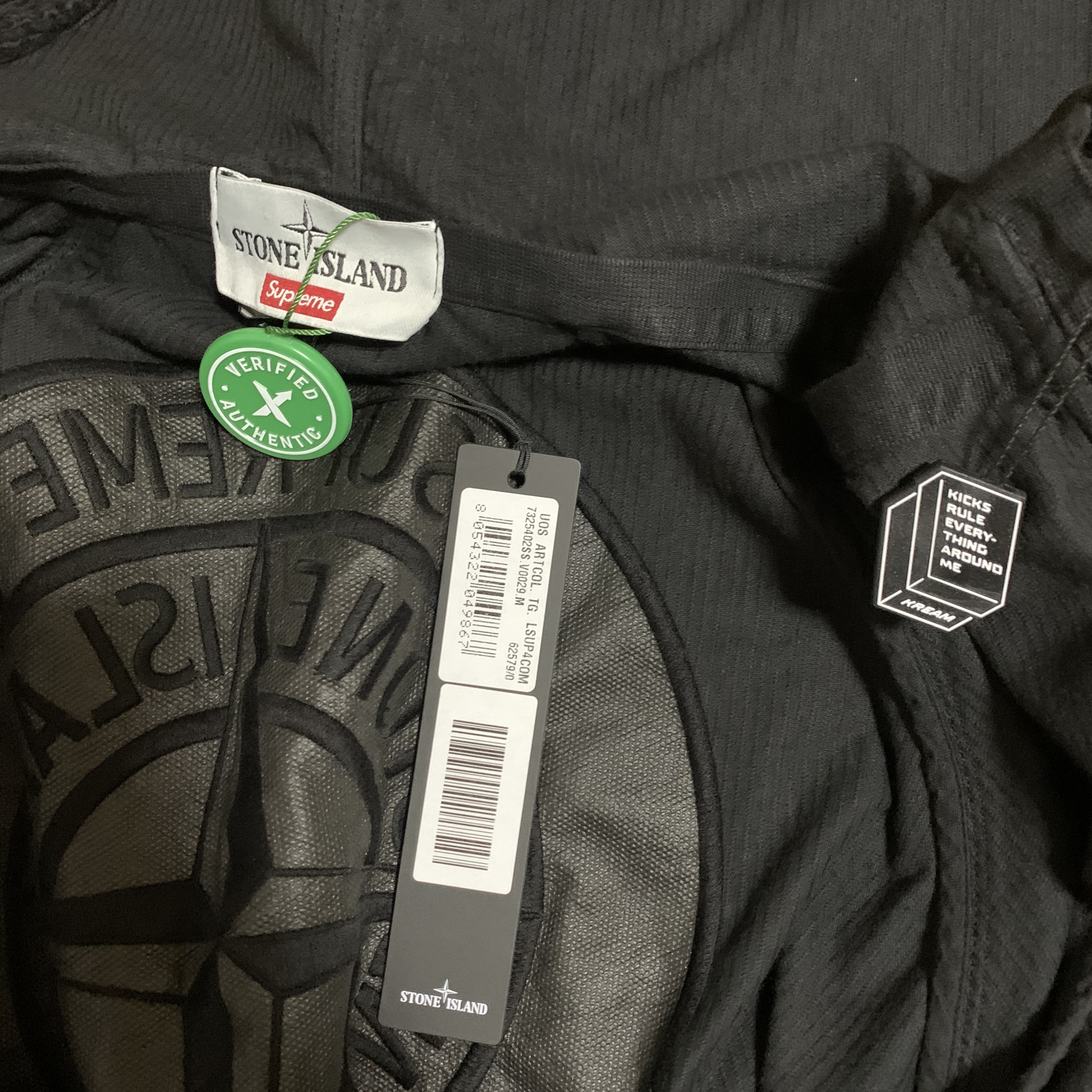 Supreme x Stone Island Corduroy Jacket Black - 20FW 착용 스타일