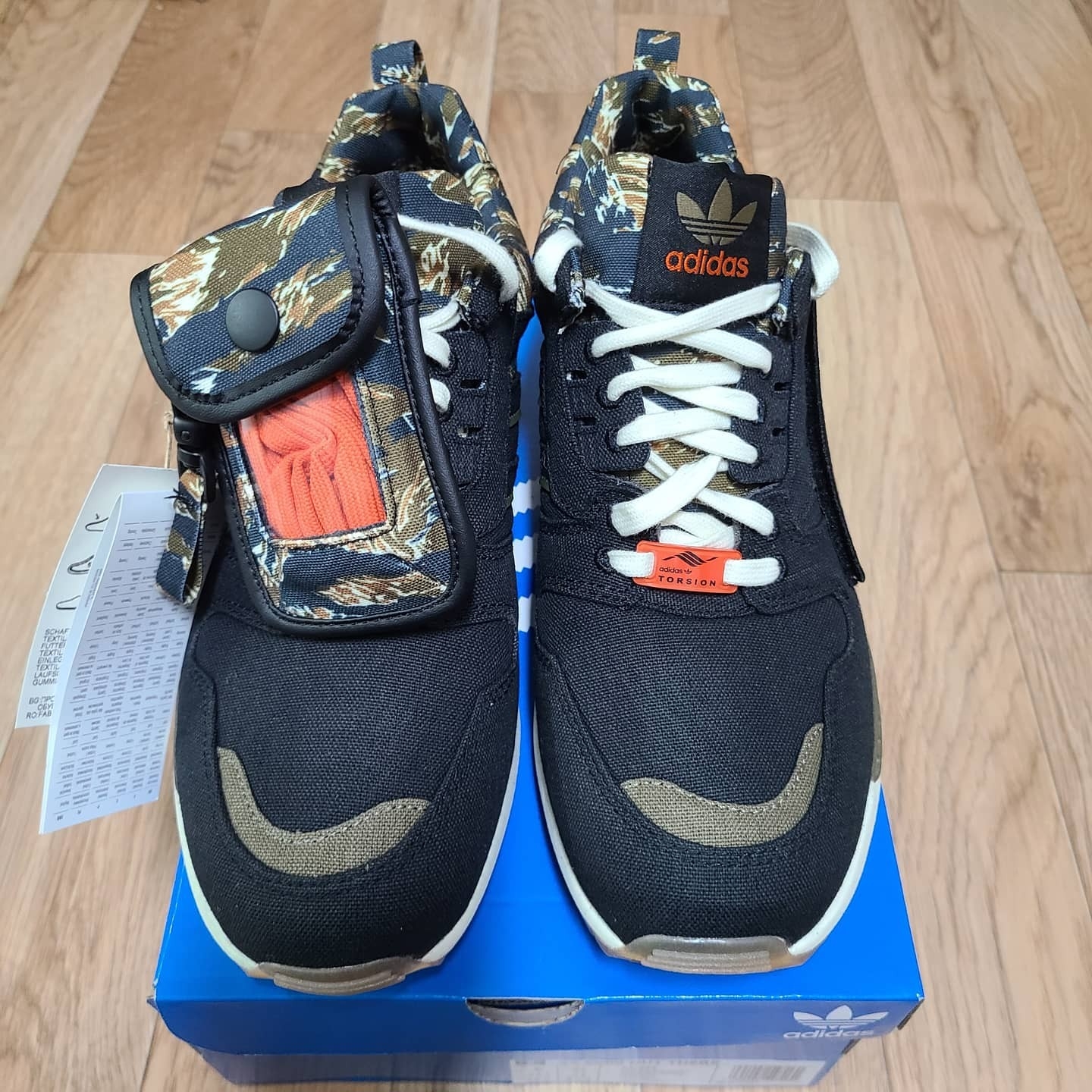 Adidas ZX 8000 Out There 착용 스타일 - 1