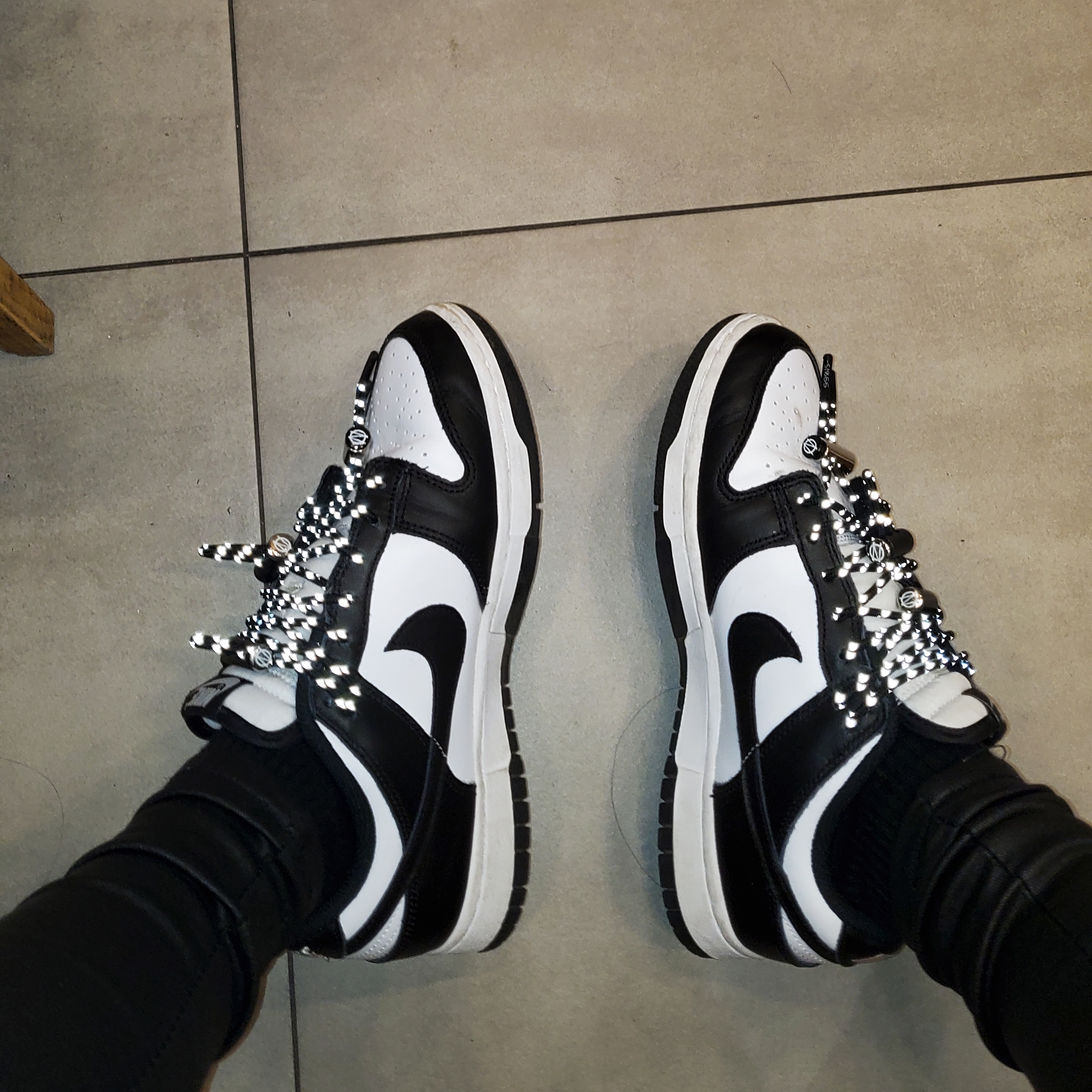 (W) Nike Dunk Low Black 착용 스타일