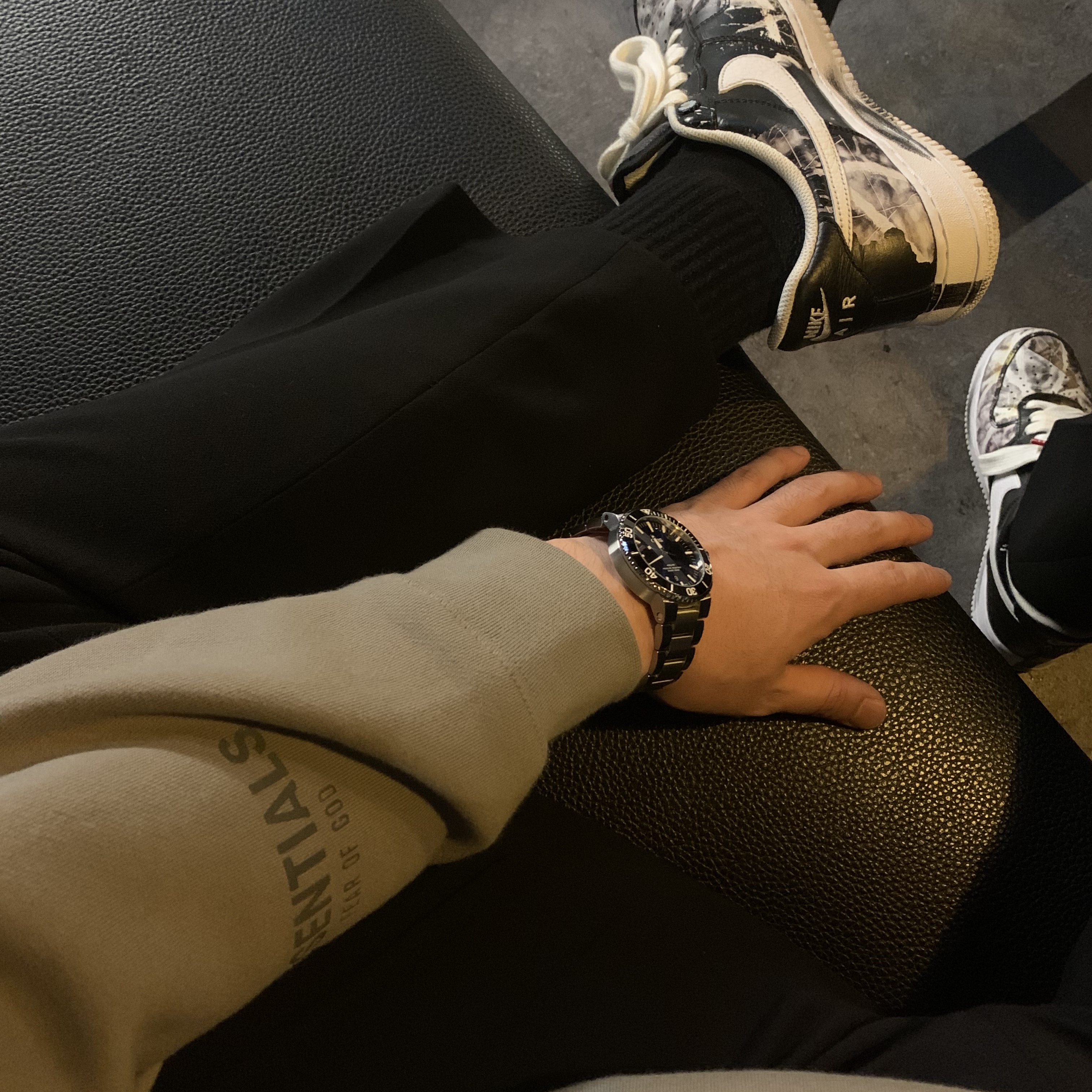 Nike x Peaceminusone Air Force 1 Low Para-Noise, Essentials 3D Silicon Applique Crewneck Cement - 20FW 착용 스타일