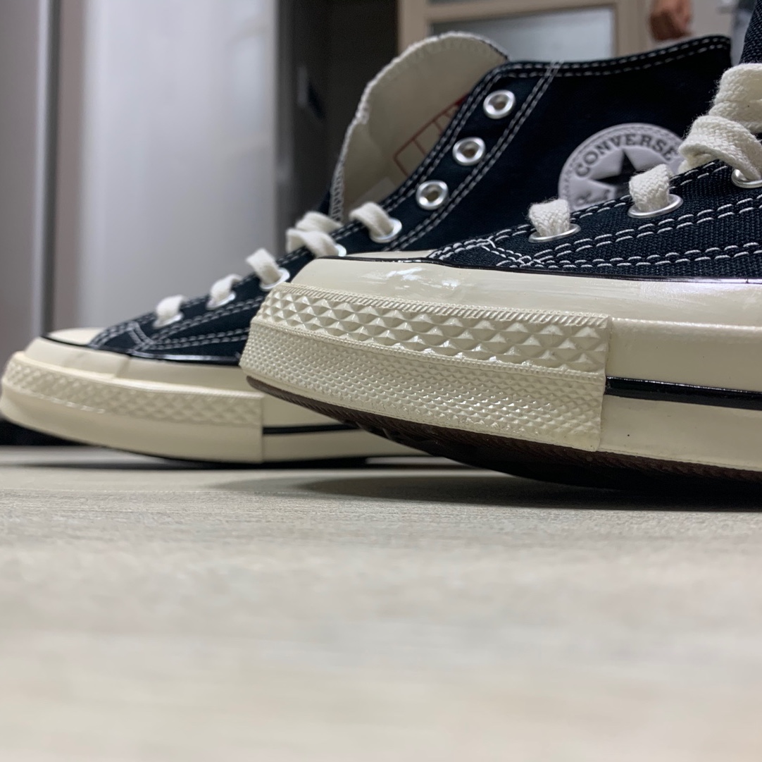 Converse Chuck 70 Hi Black 착용 스타일 - 1