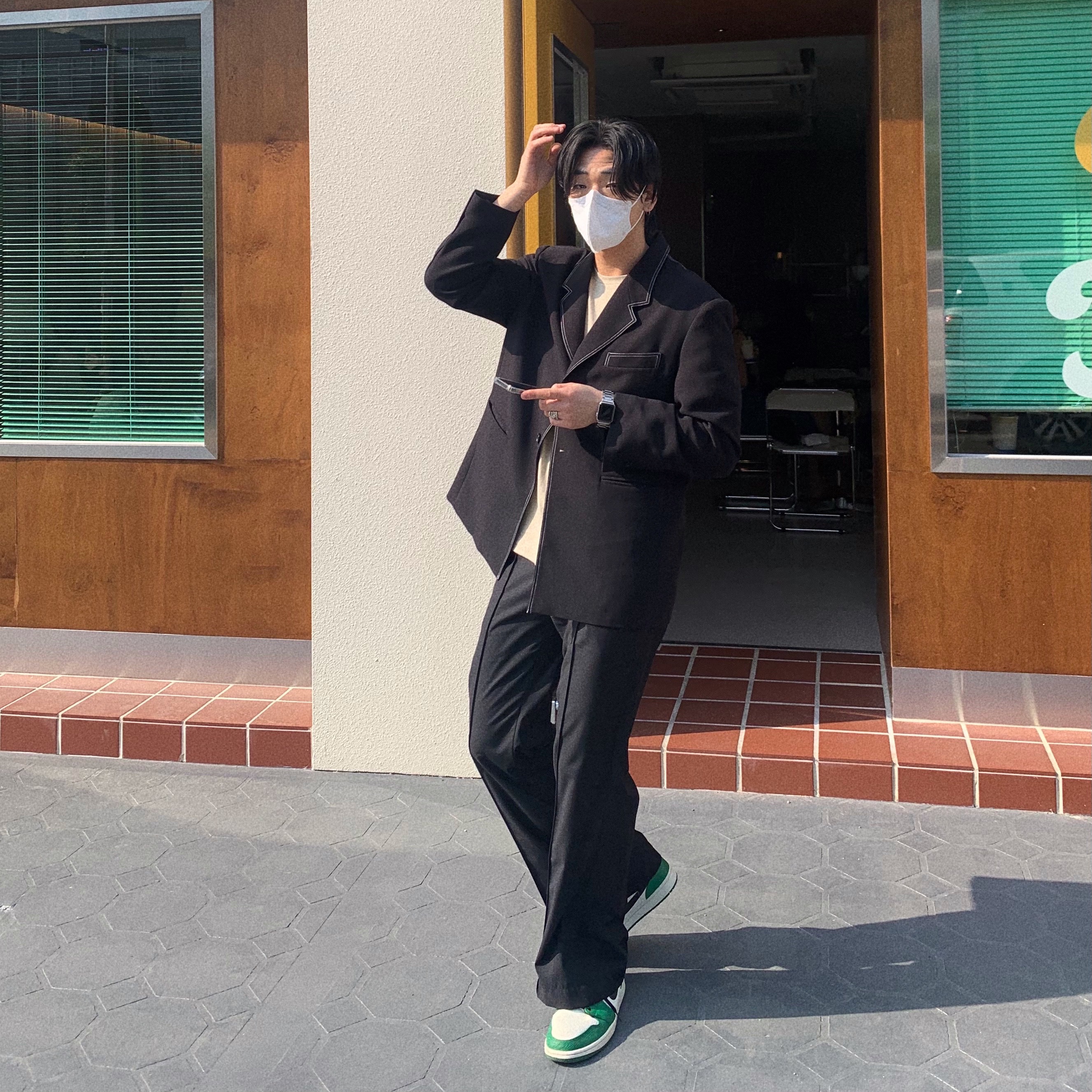 Jordan 1 Mid Pine Green 착용 스타일 - 3