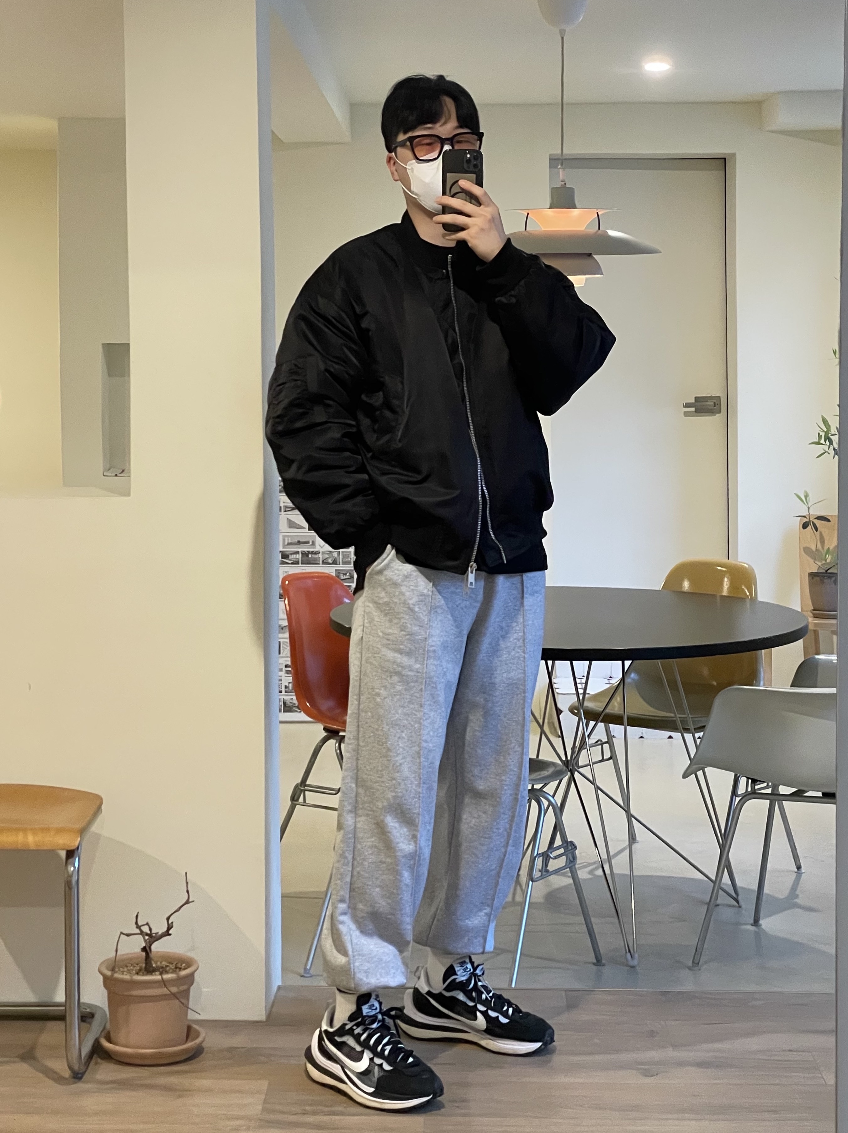 Nike x Sacai VaporWaffle Black White 착용 스타일