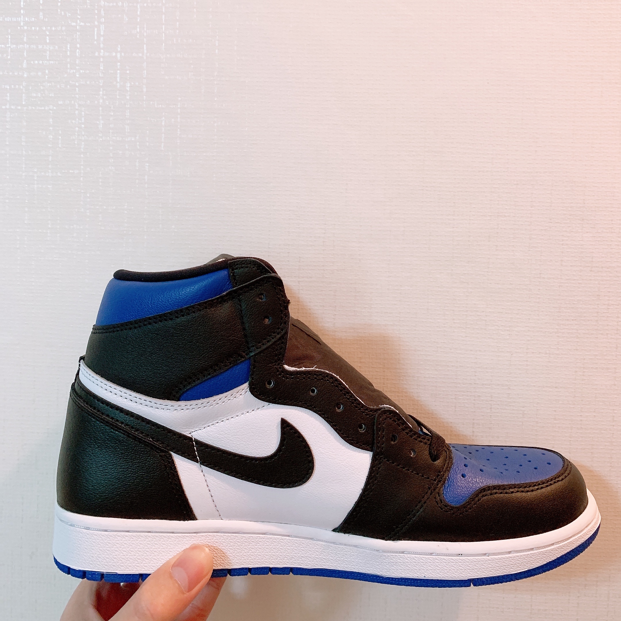 Jordan 1 Retro High OG Royal Toe 착용 스타일