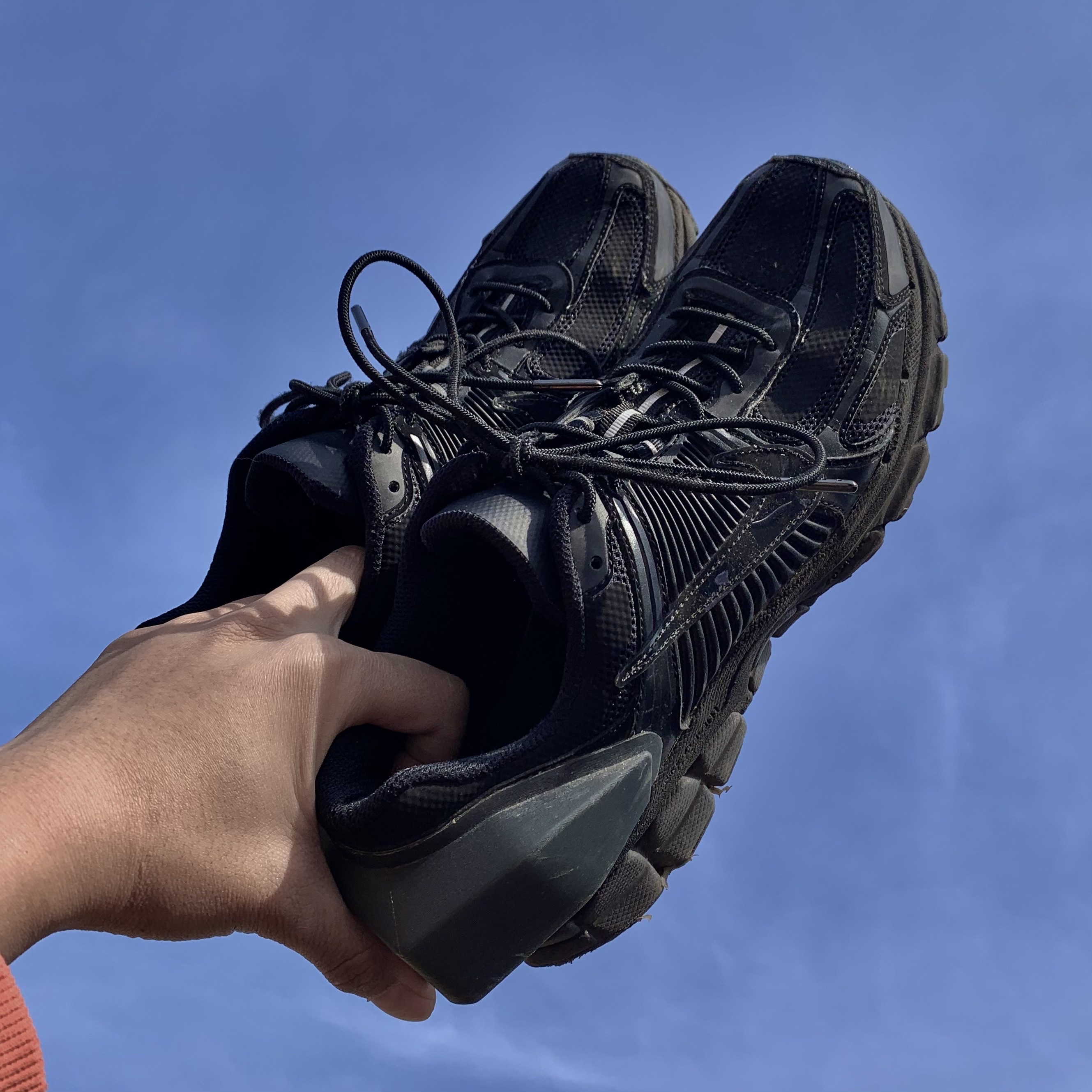 Nike x A-Cold-Wall Zoom Vomero 5 Black 착용 스타일 - 1