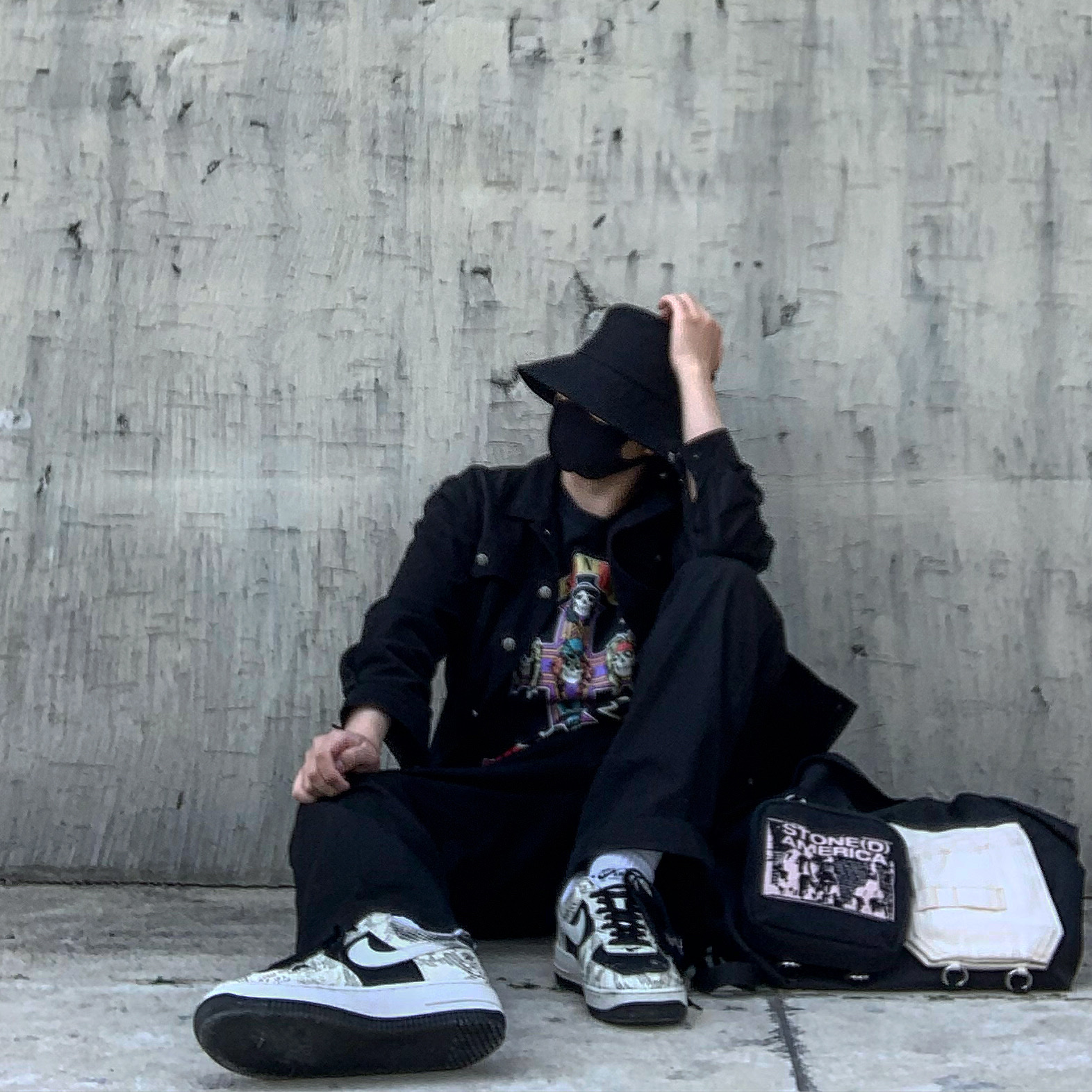 Nike Air Force 1 Low Snakeskin Cocoa 착용 스타일