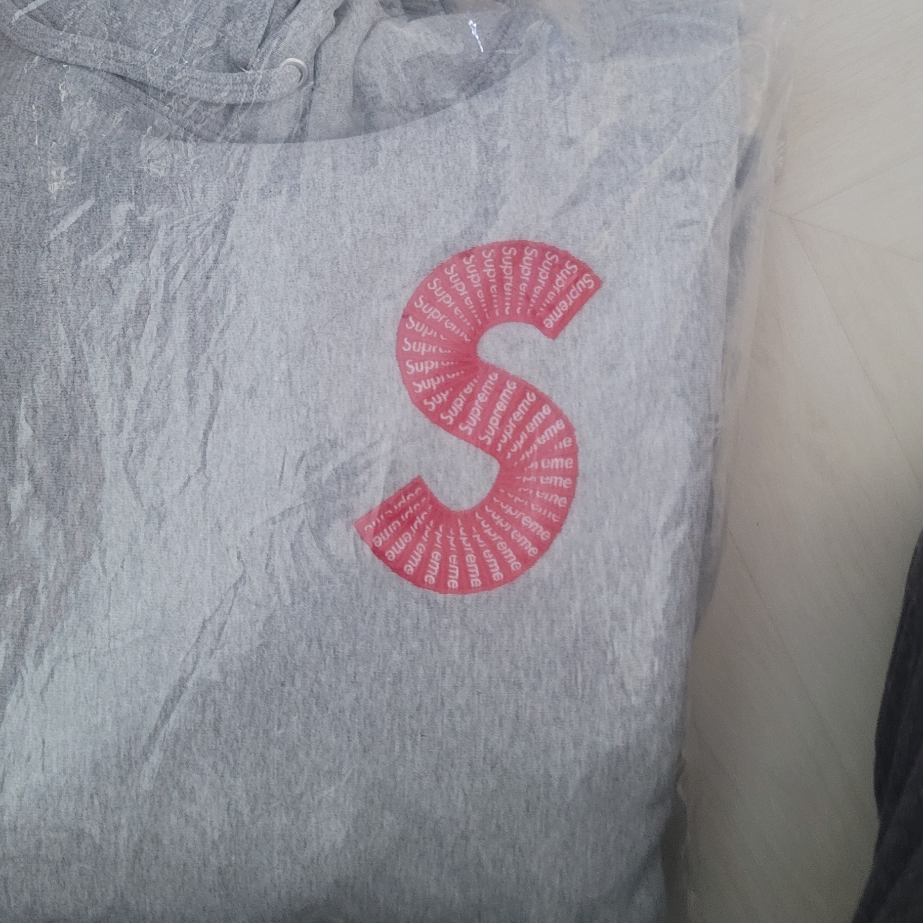 Supreme S Logo Hooded Sweatshirt Heather Grey - 20FW 착용 스타일