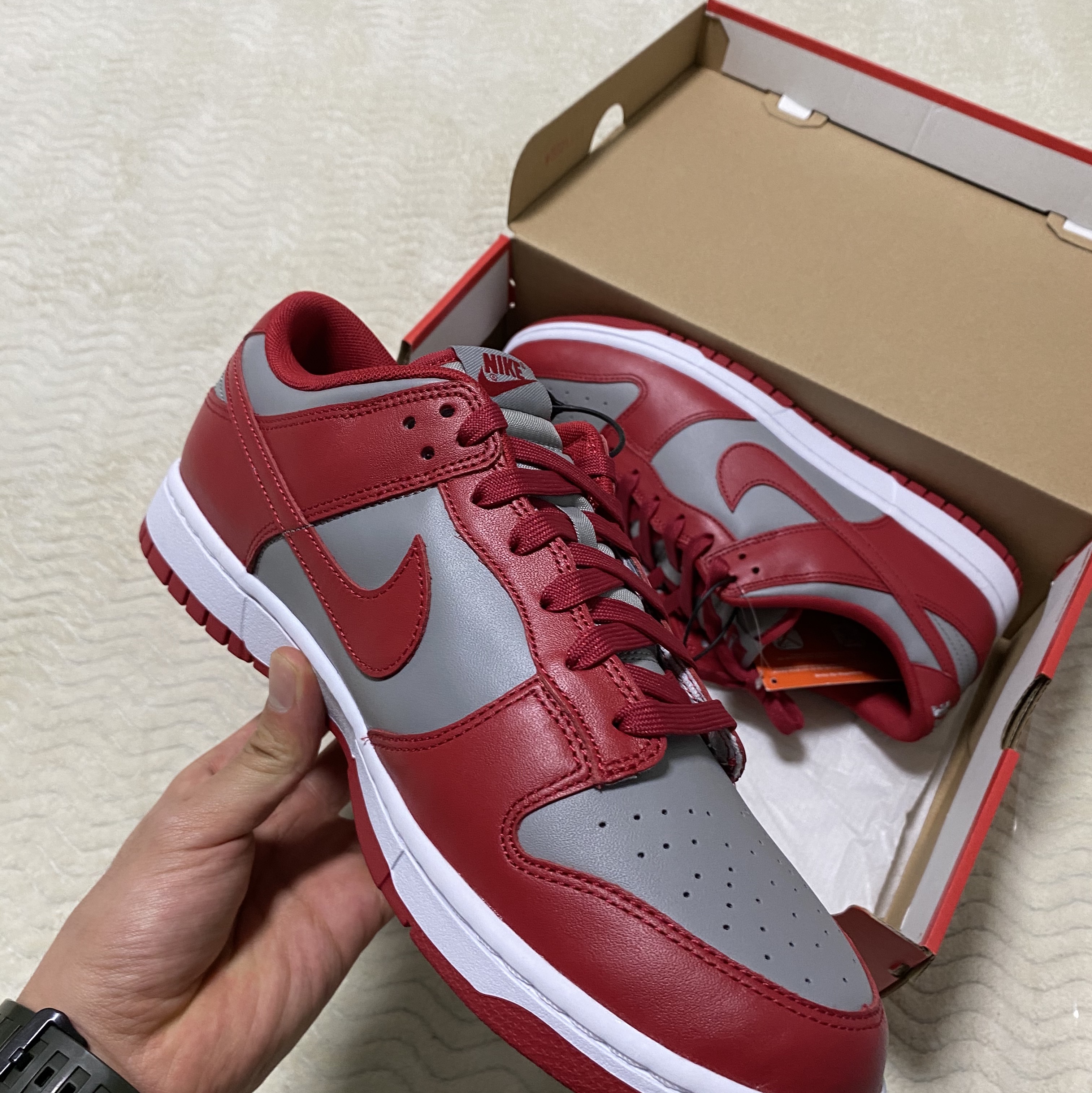 Nike Dunk Low Retro Medium Grey 착용 스타일 - 2