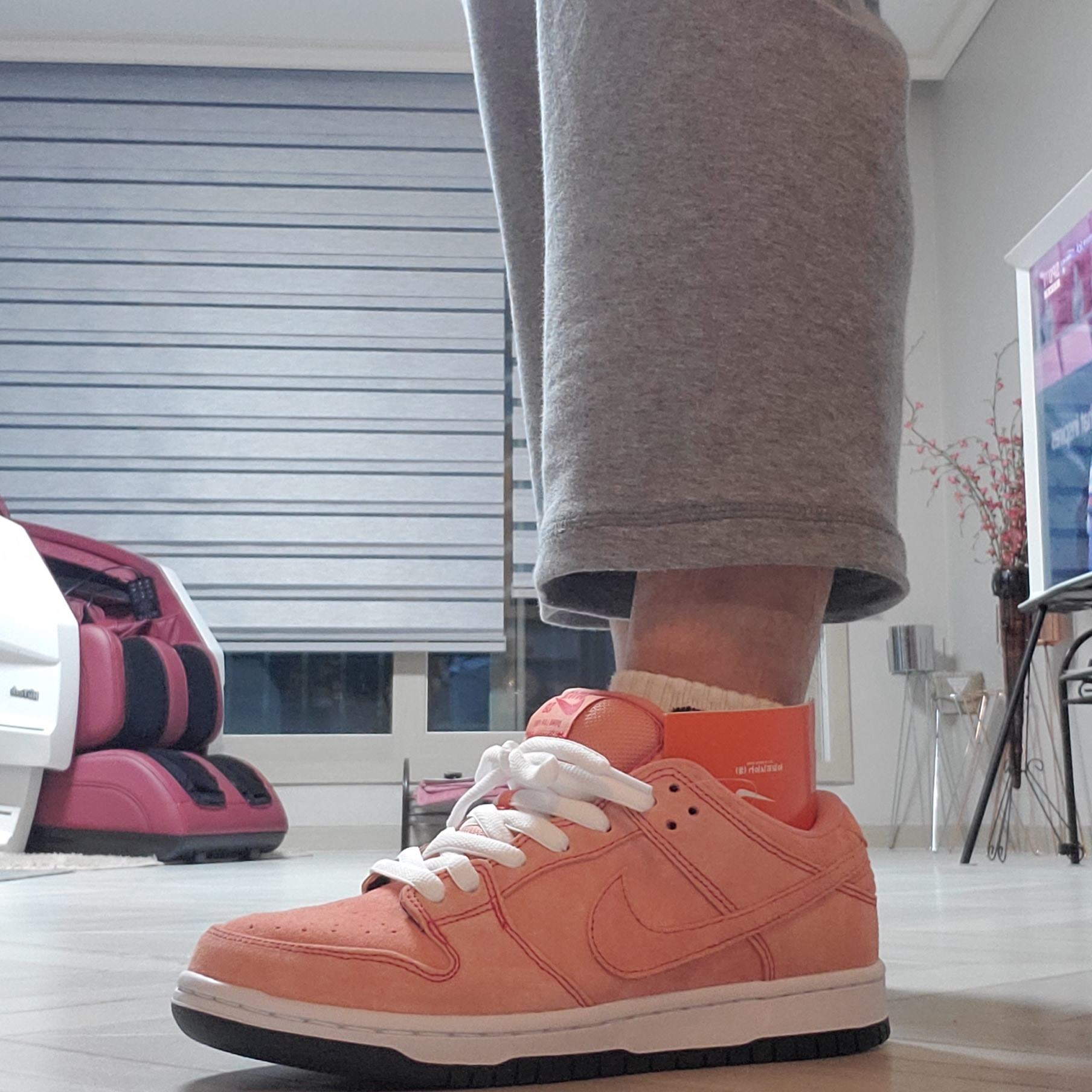 Nike SB Dunk Low Pro Pink Pig 착용 스타일 - 4