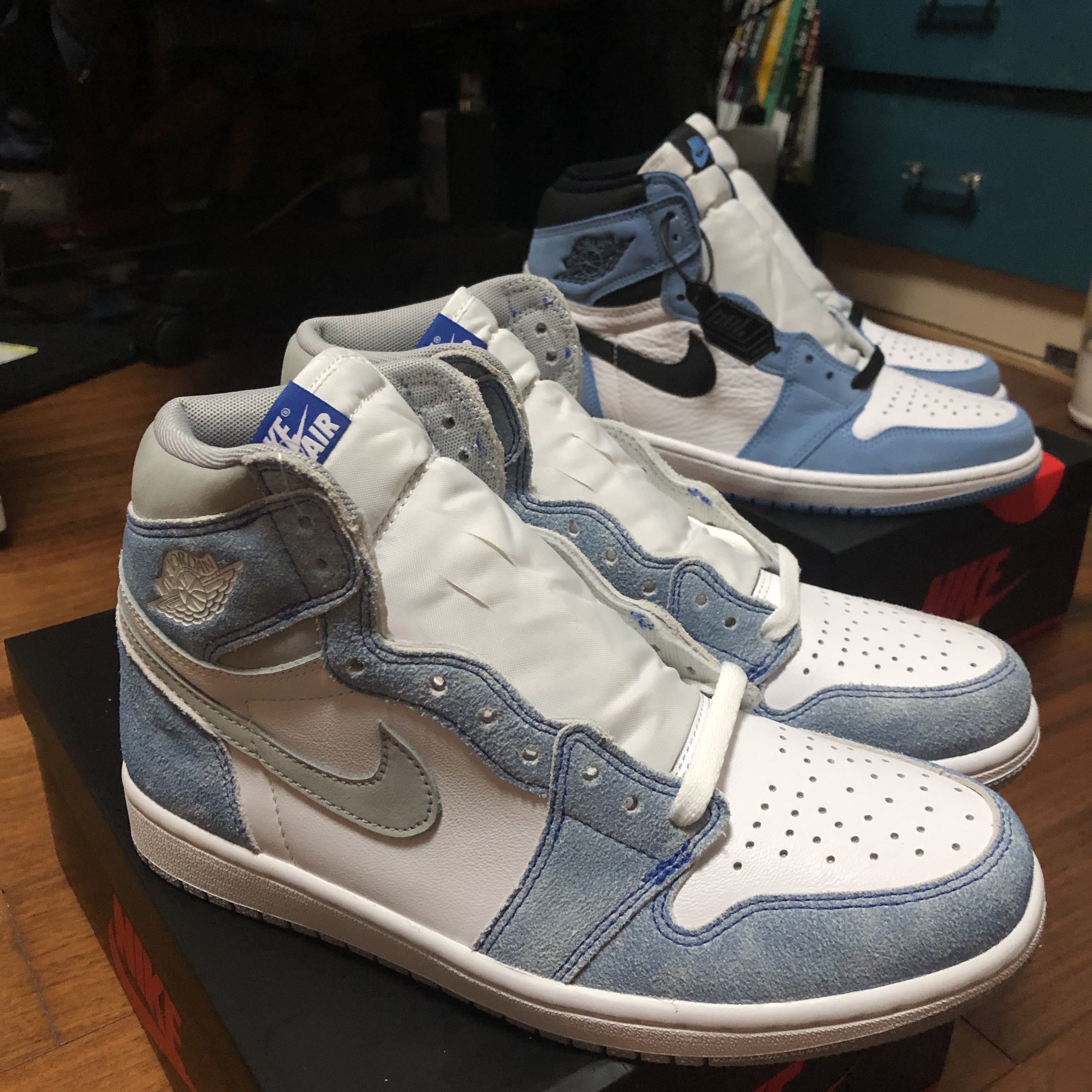 Jordan 1 Retro High OG Hyper Royal, Jordan 1 Retro High OG University Blue 착용 스타일