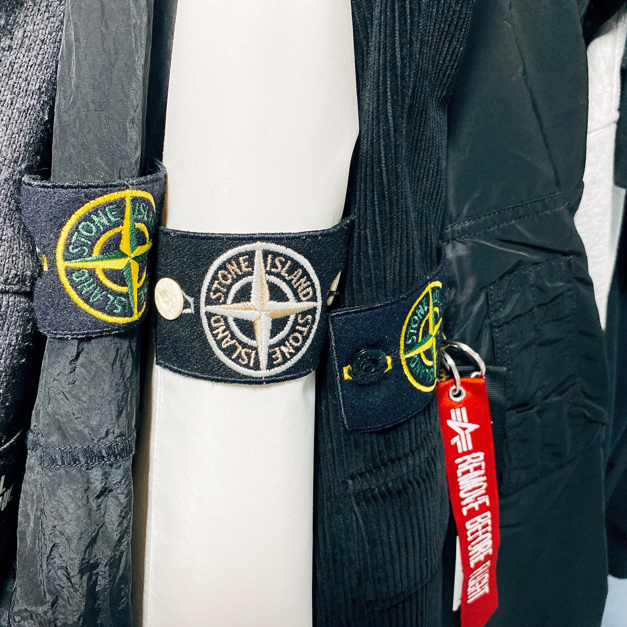 Supreme x Stone Island Corduroy Jacket Black - 20FW 착용 스타일