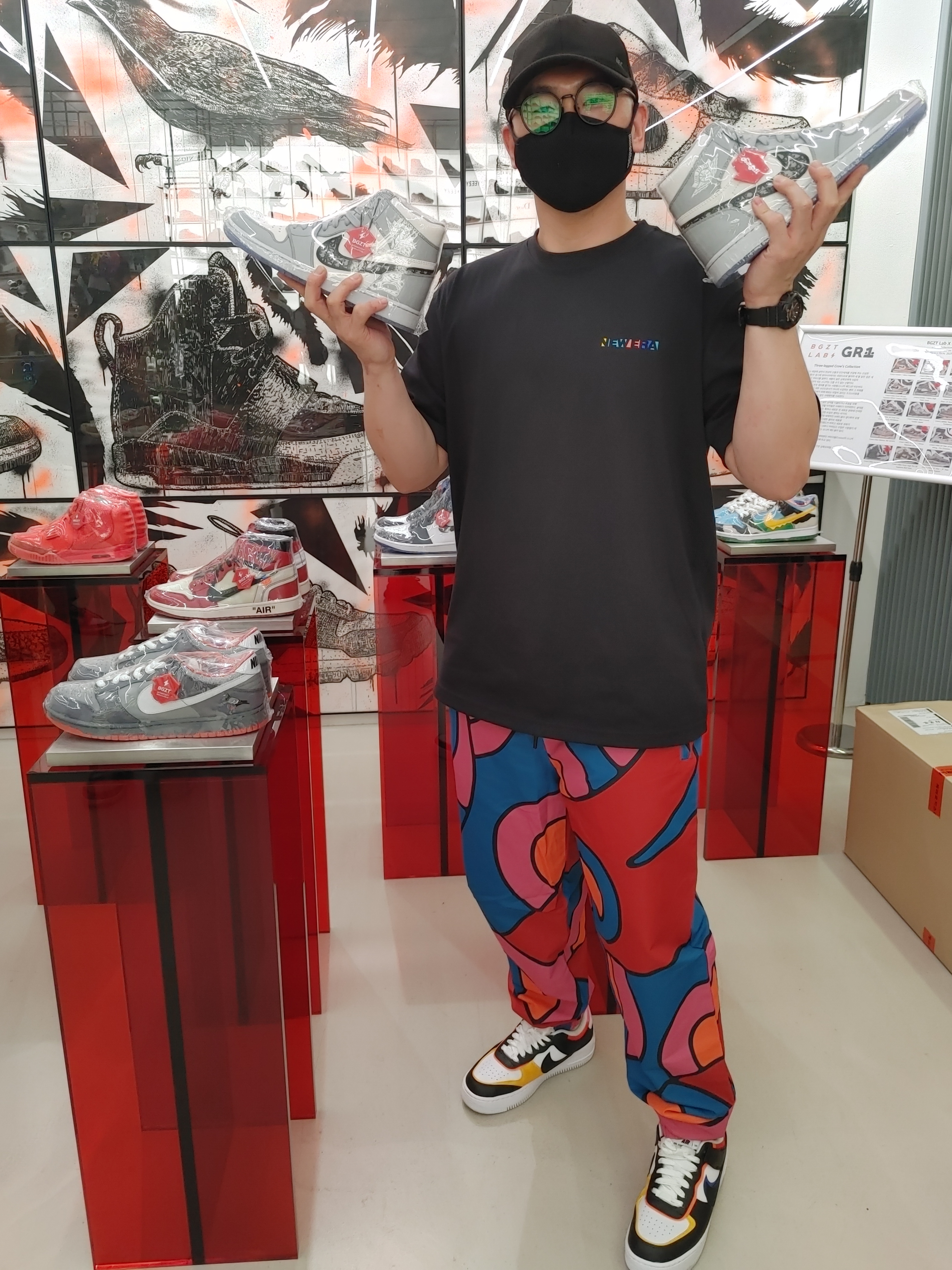 Jordan 1 x Dior High OG, Nike Air Yeezy 2 Red October 착용 스타일