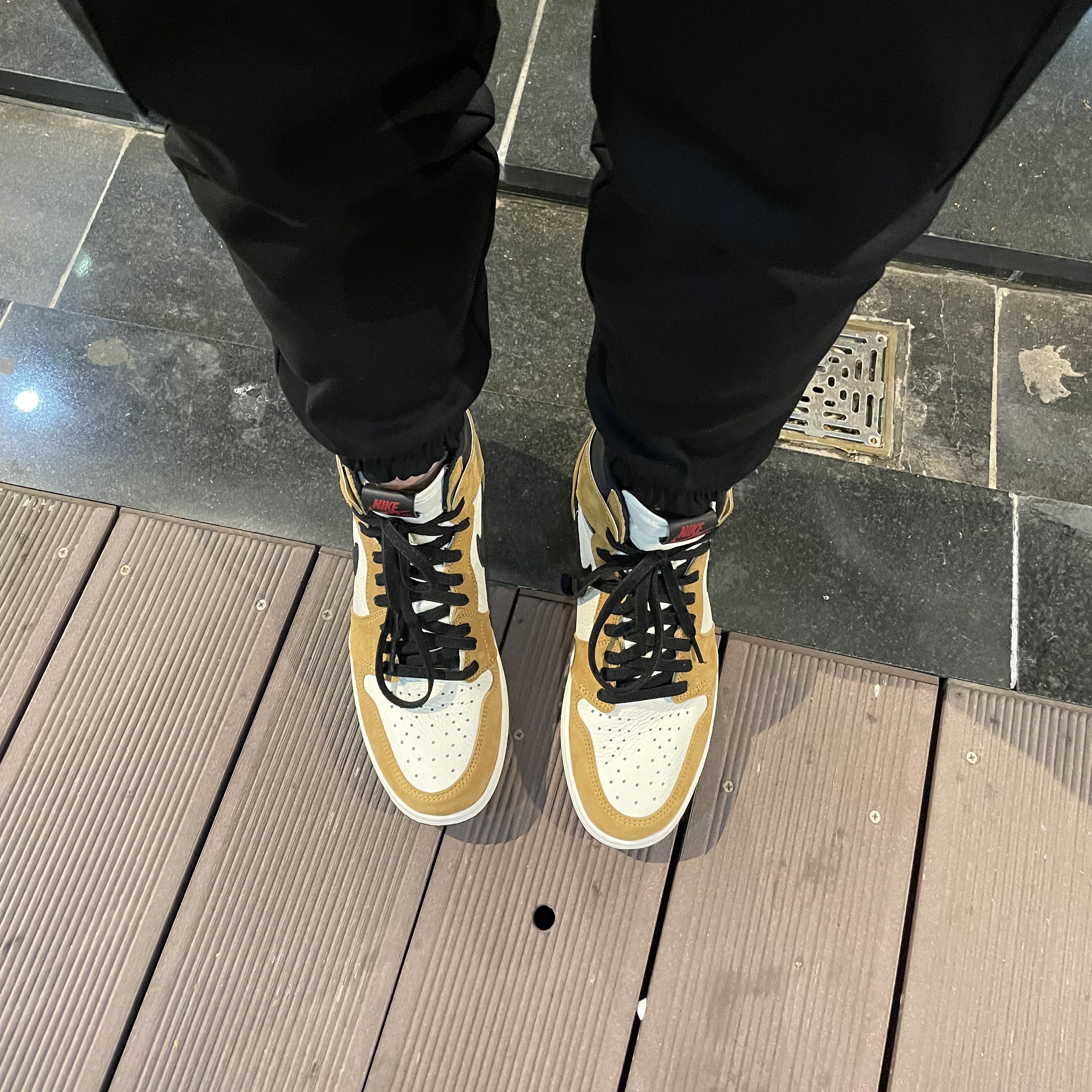 Jordan 1 Retro High Rookie of the Year 착용 스타일