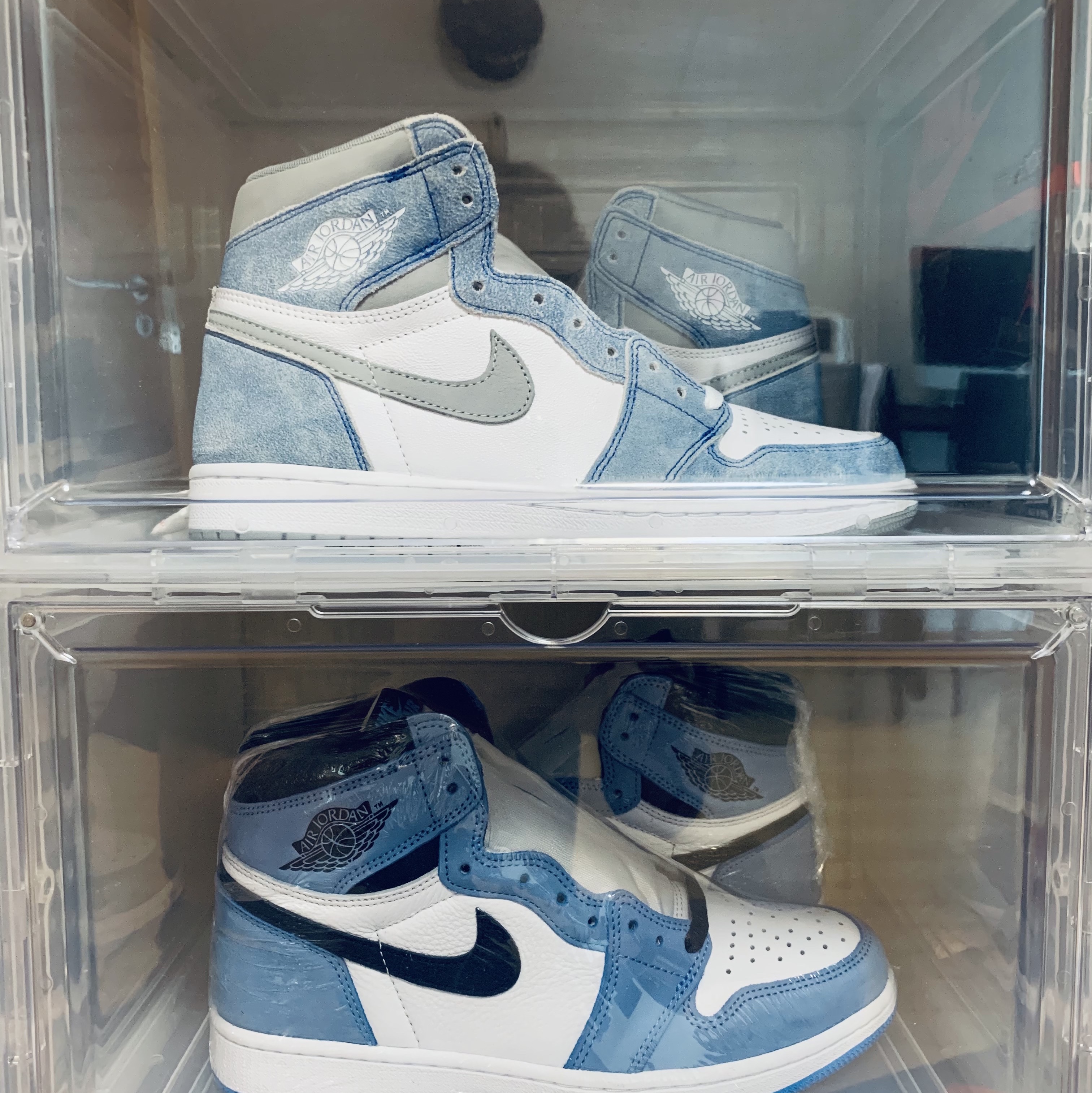 Jordan 1 Retro High OG Hyper Royal, Jordan 1 Retro High OG University Blue 착용 스타일 - 1