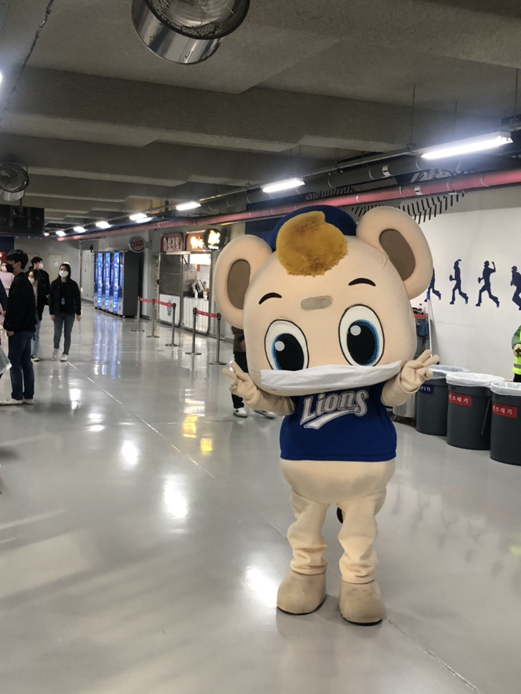 KREAM 프로필 이미지
