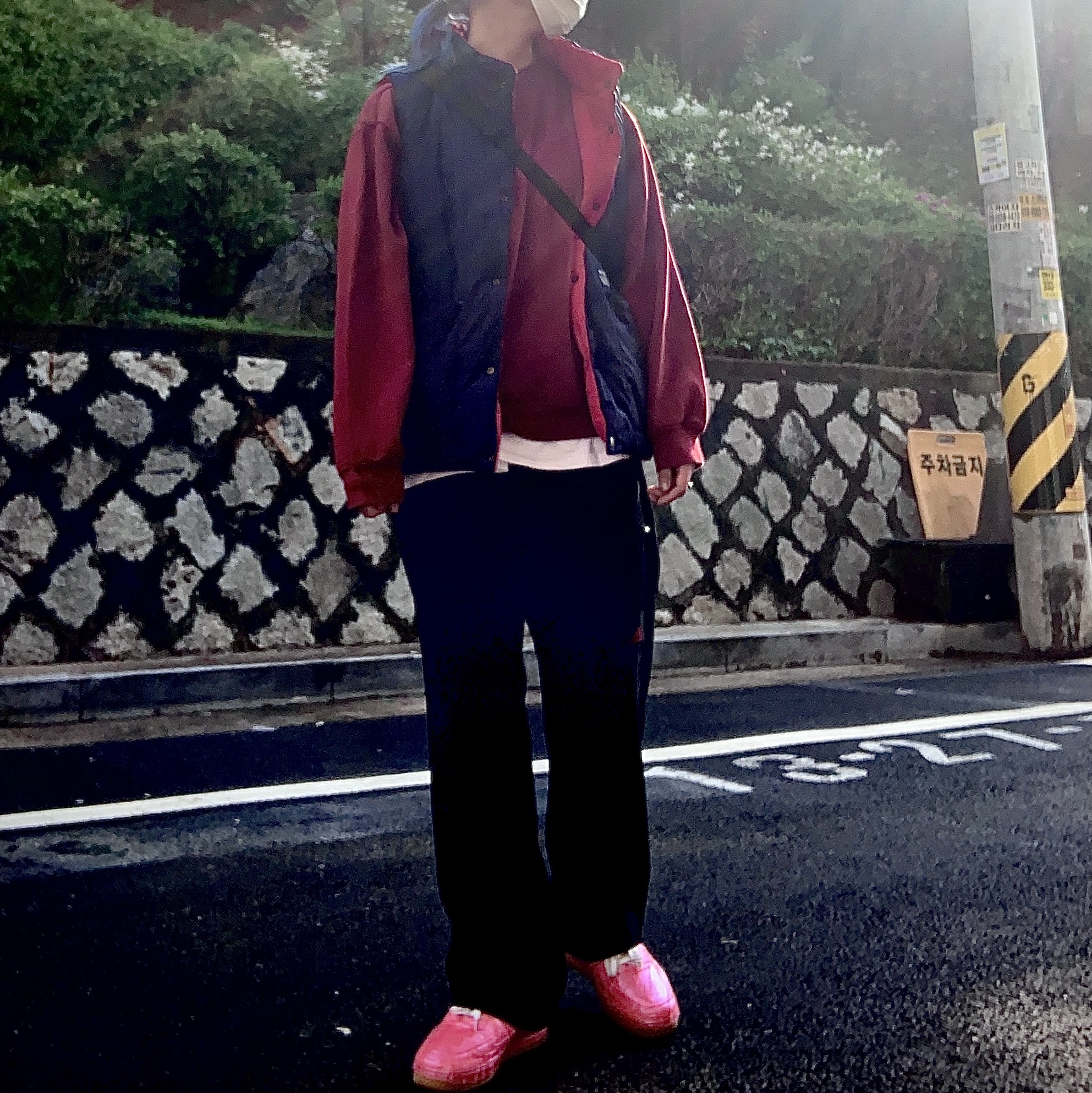 Nike Air Force 1 Experimental Racer Pink, Nike Air Force 1 Experimental Archaeo Brown 착용 스타일 - 2