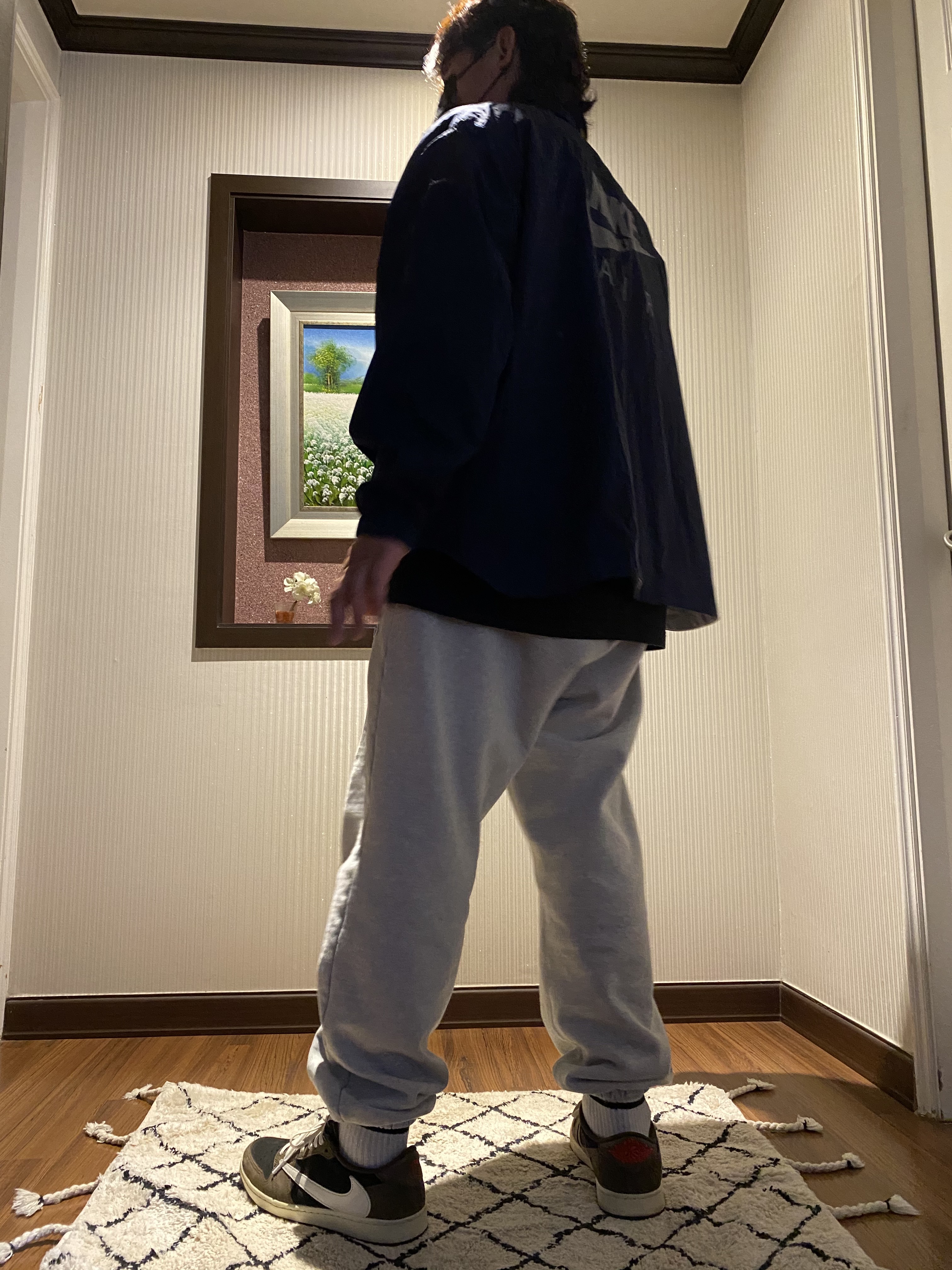 Nike x Kim Jones Reversible Wind Breaker Navy - US/EU, Jordan 1 x Travis Scott Retro Low OG SP Mocha 착용 스타일