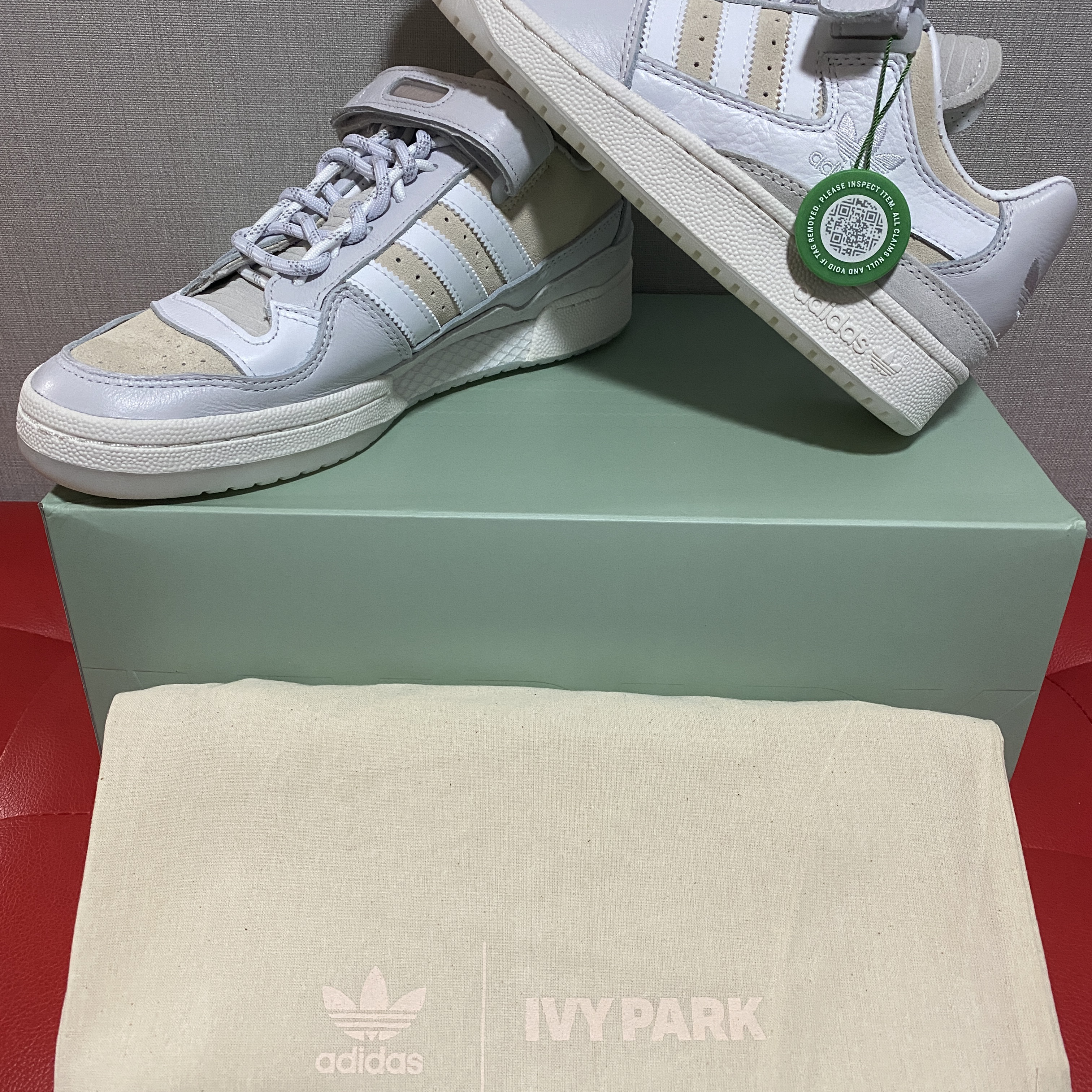 Adidas x Beyonce Ivy Park Forum Lo Core White 착용 스타일 - 2