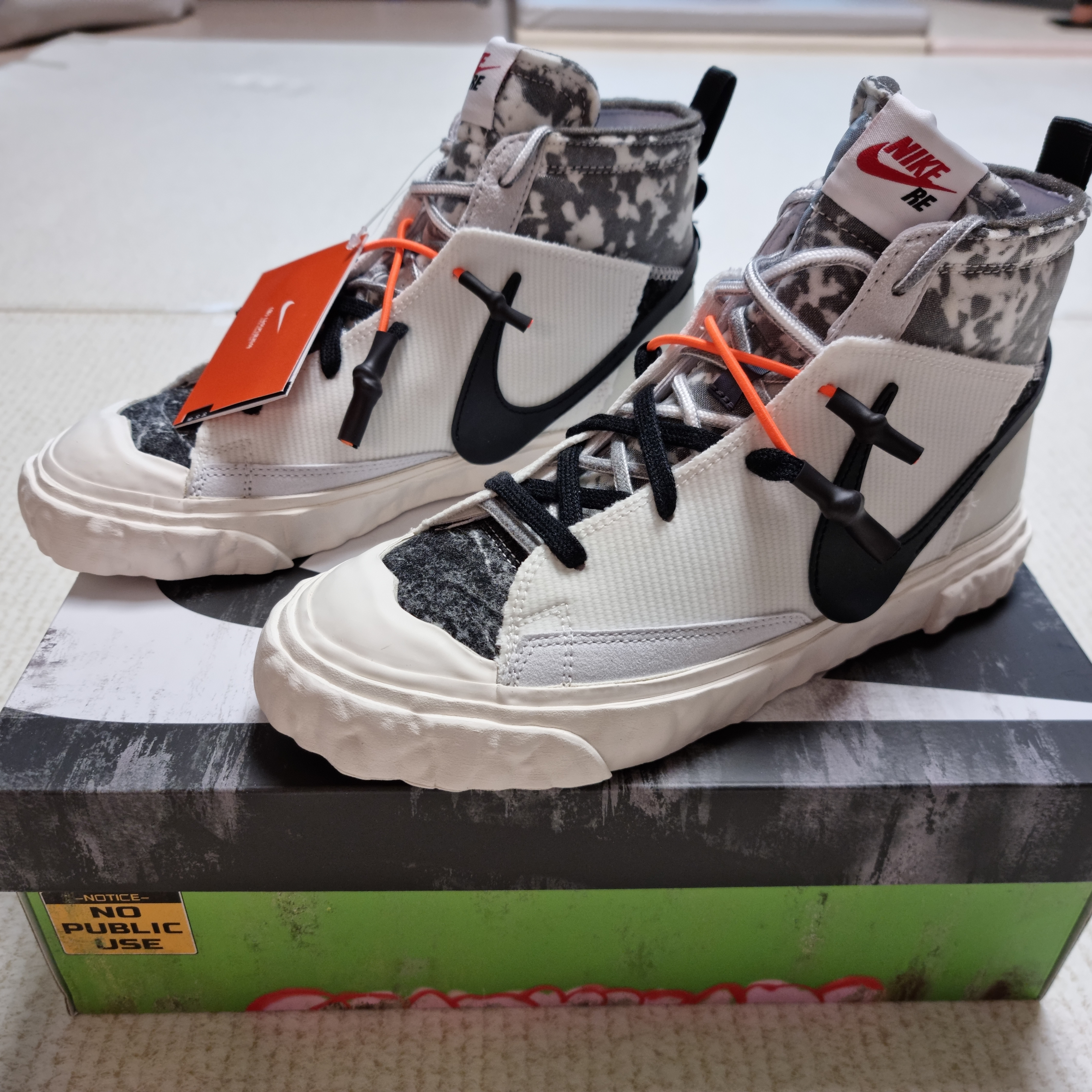 Nike x Readymade Blazer Mid White 착용 스타일