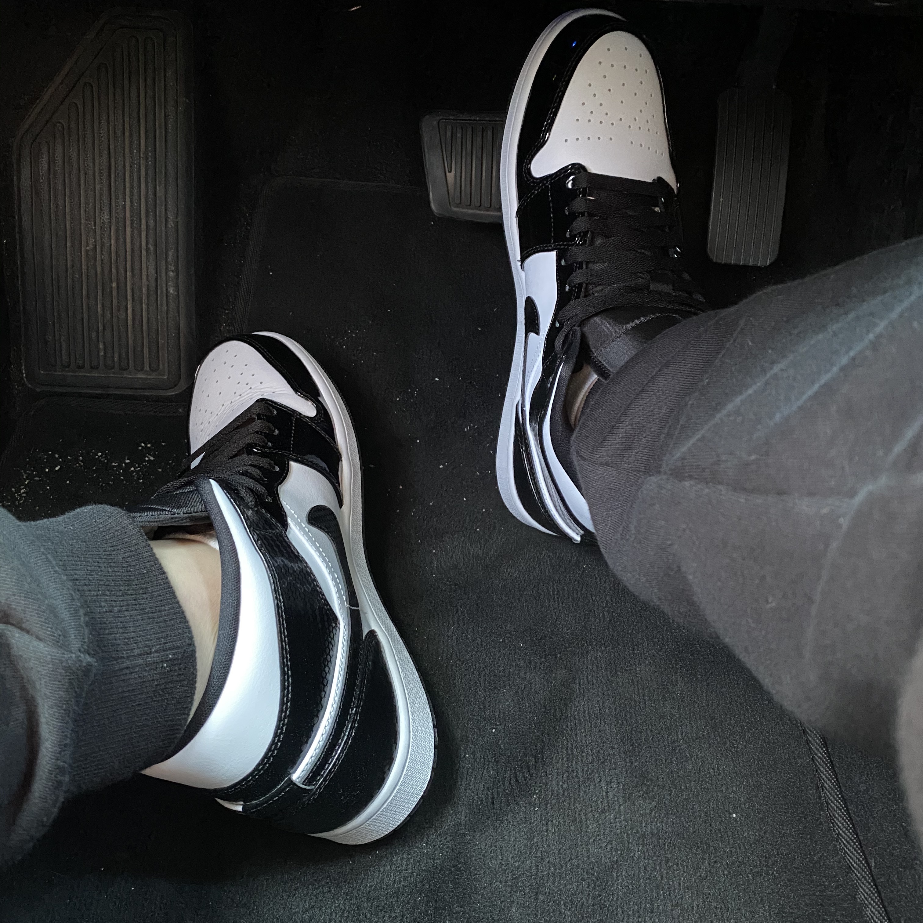 Jordan 1 Mid SE ASW Black 착용 스타일
