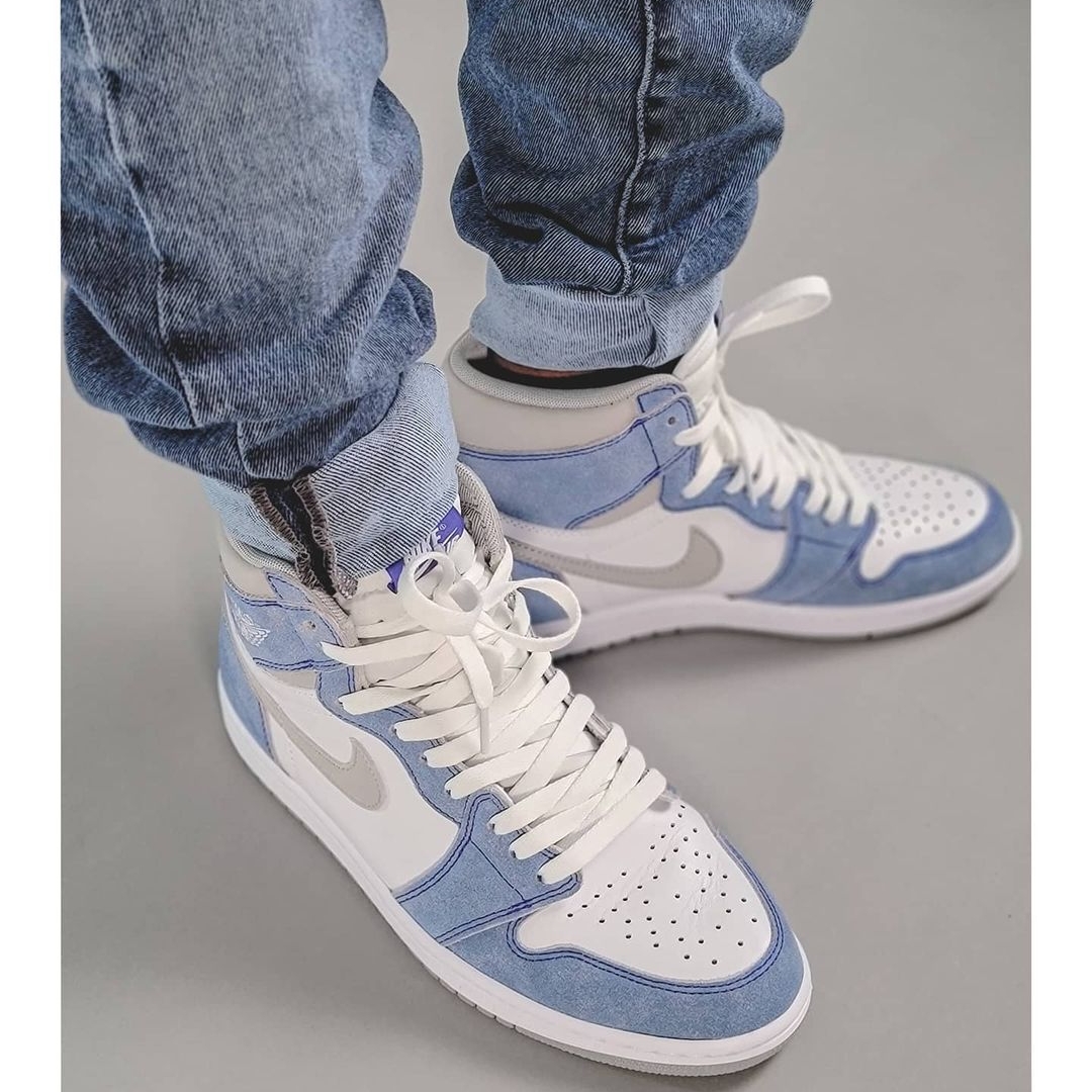 Jordan 1 Retro High OG Hyper Royal, (GS) Jordan 1 Retro High OG Hyper Royal 착용 스타일 - 2