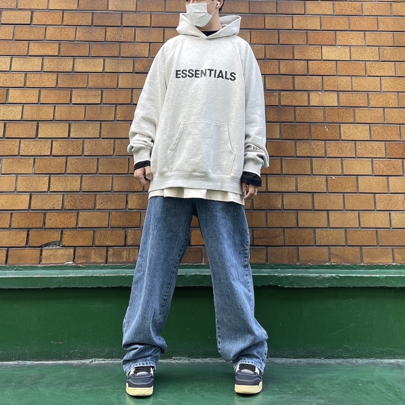 Essentials 3D Silicon Applique Pullover Hoodie Oatmeal/Oatmeal Heather/Light Heather Oatmeal 2020, Jordan 4 x Union Retro Off Noir 착용 스타일 - 2