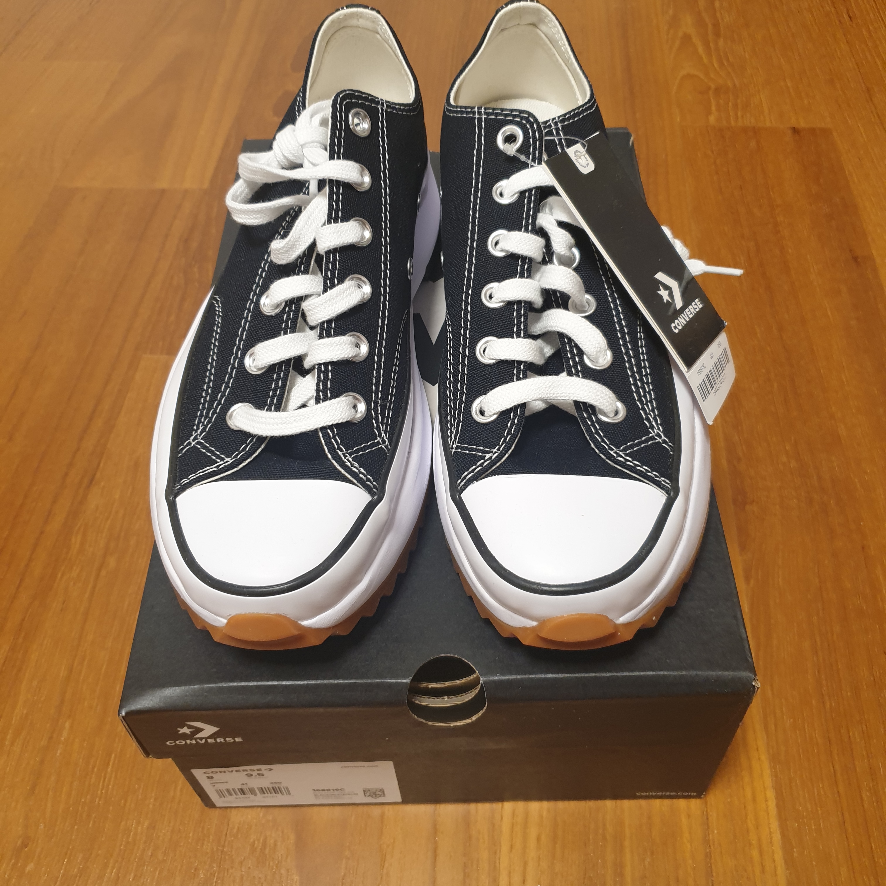 Converse Run Star Hike Low Black 착용 스타일 - 2