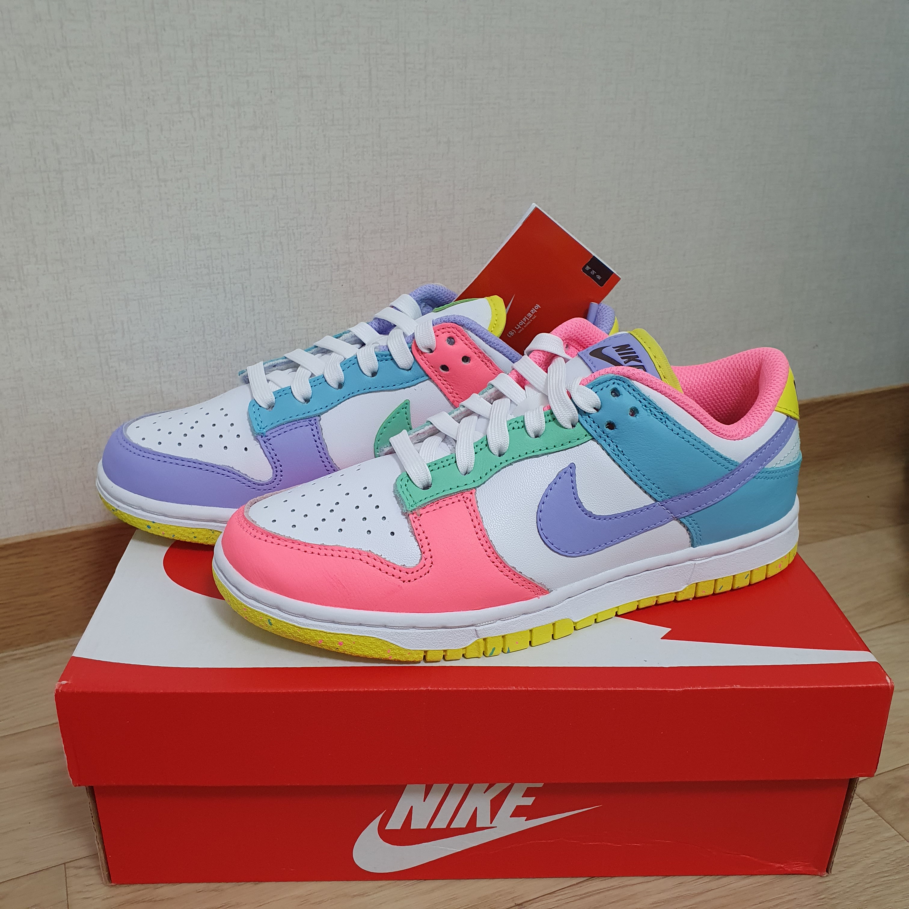 (W) Nike Dunk Low SE Candy 착용 스타일
