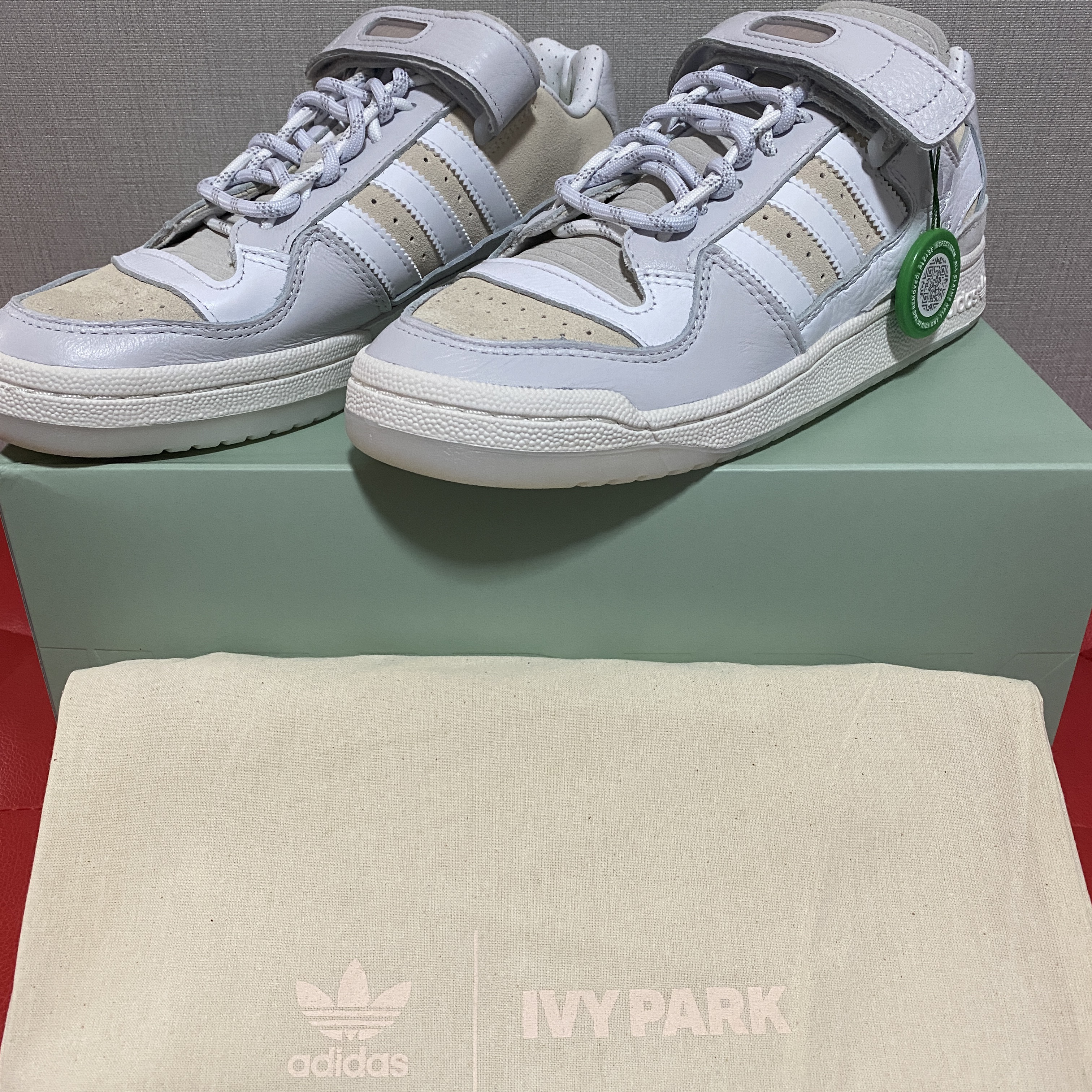 Adidas x Beyonce Ivy Park Forum Lo Core White 착용 스타일 - 1