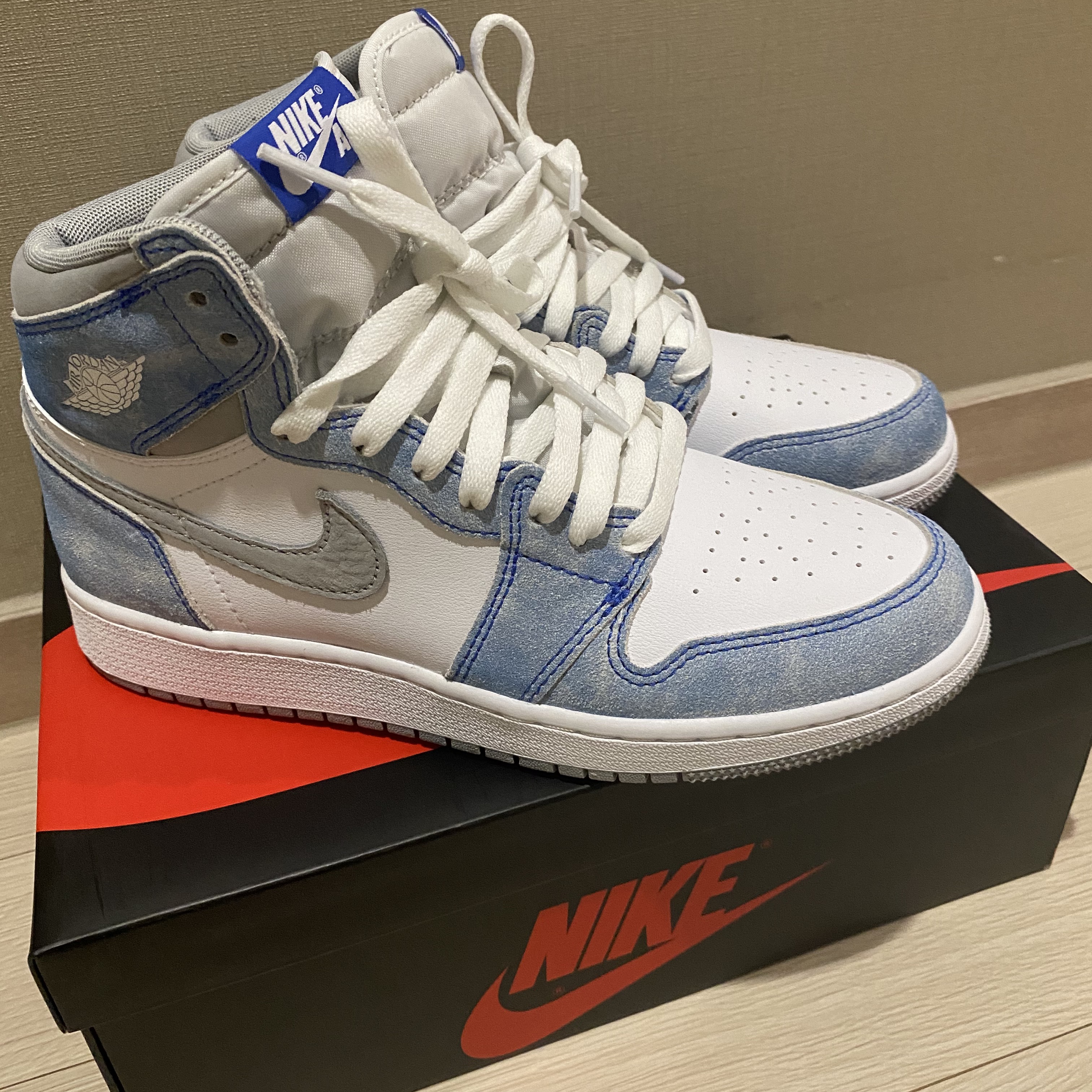 (GS) Jordan 1 Retro High OG Hyper Royal 착용 스타일