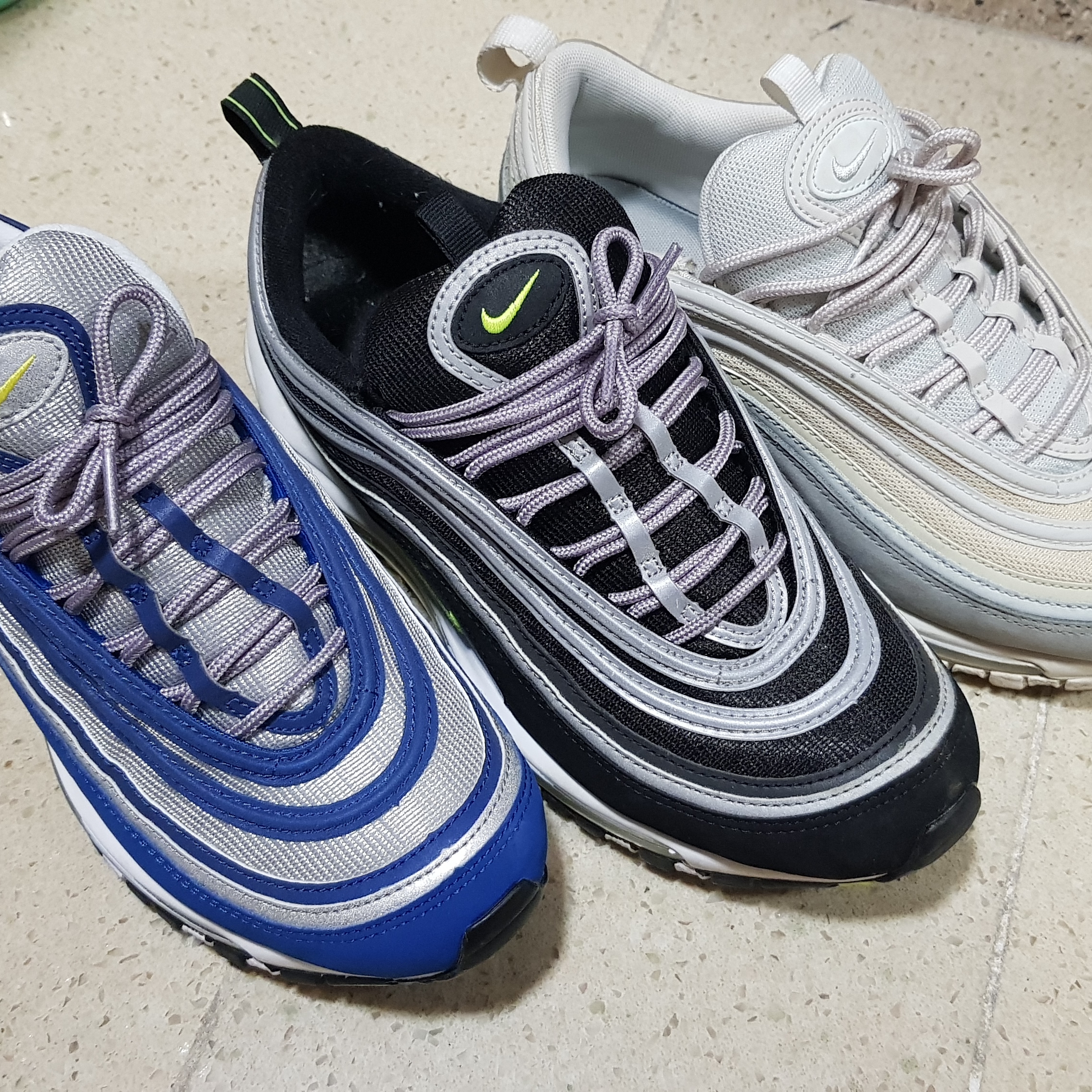 Nike Air Max 97 OG Royal Neon, Nike Air Max 97 OG Black Volt Asia 착용 스타일 - 1