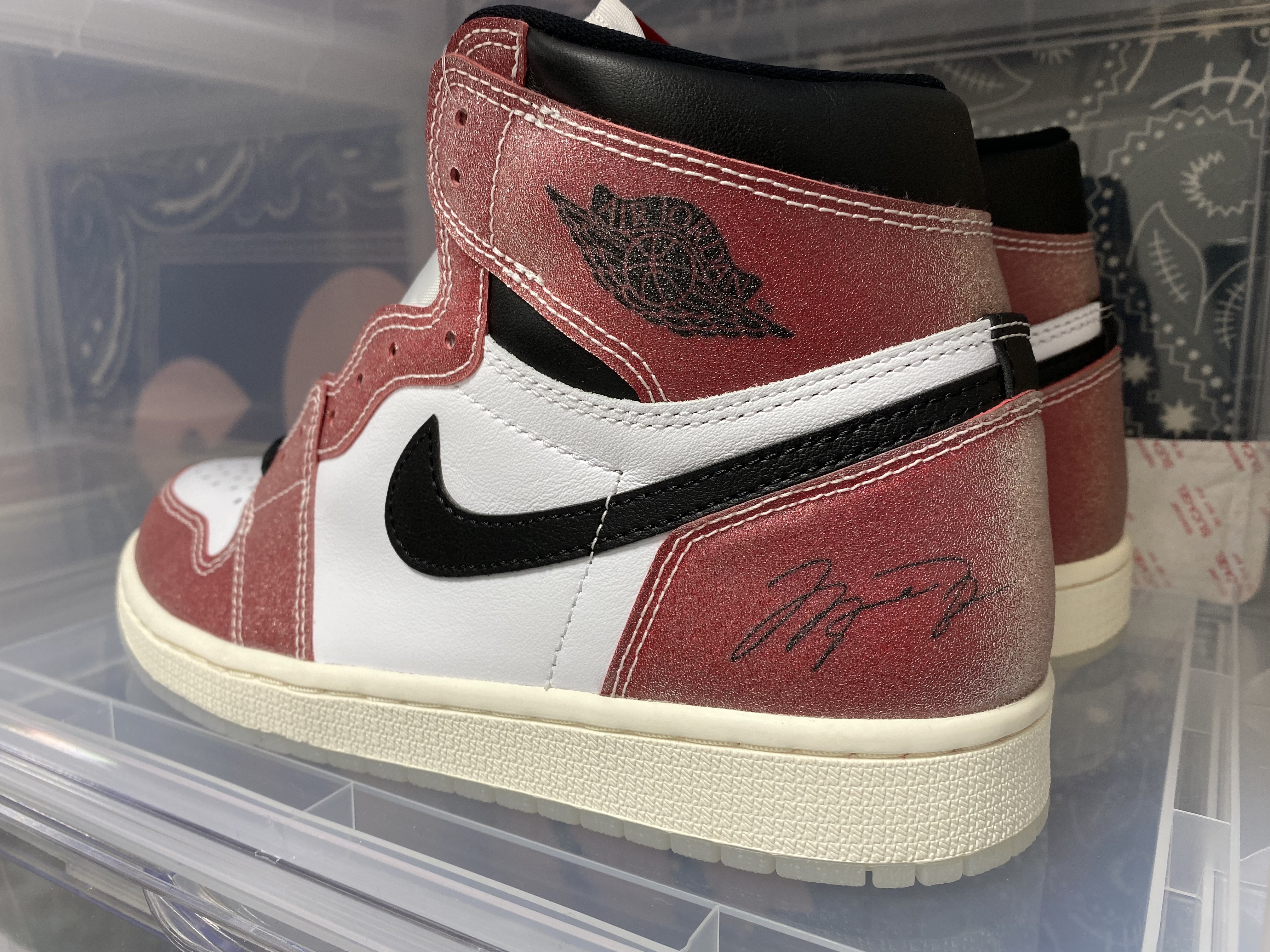 Jordan 1 x Trophy Room Retro High OG SP Chicago 착용 스타일 - 2