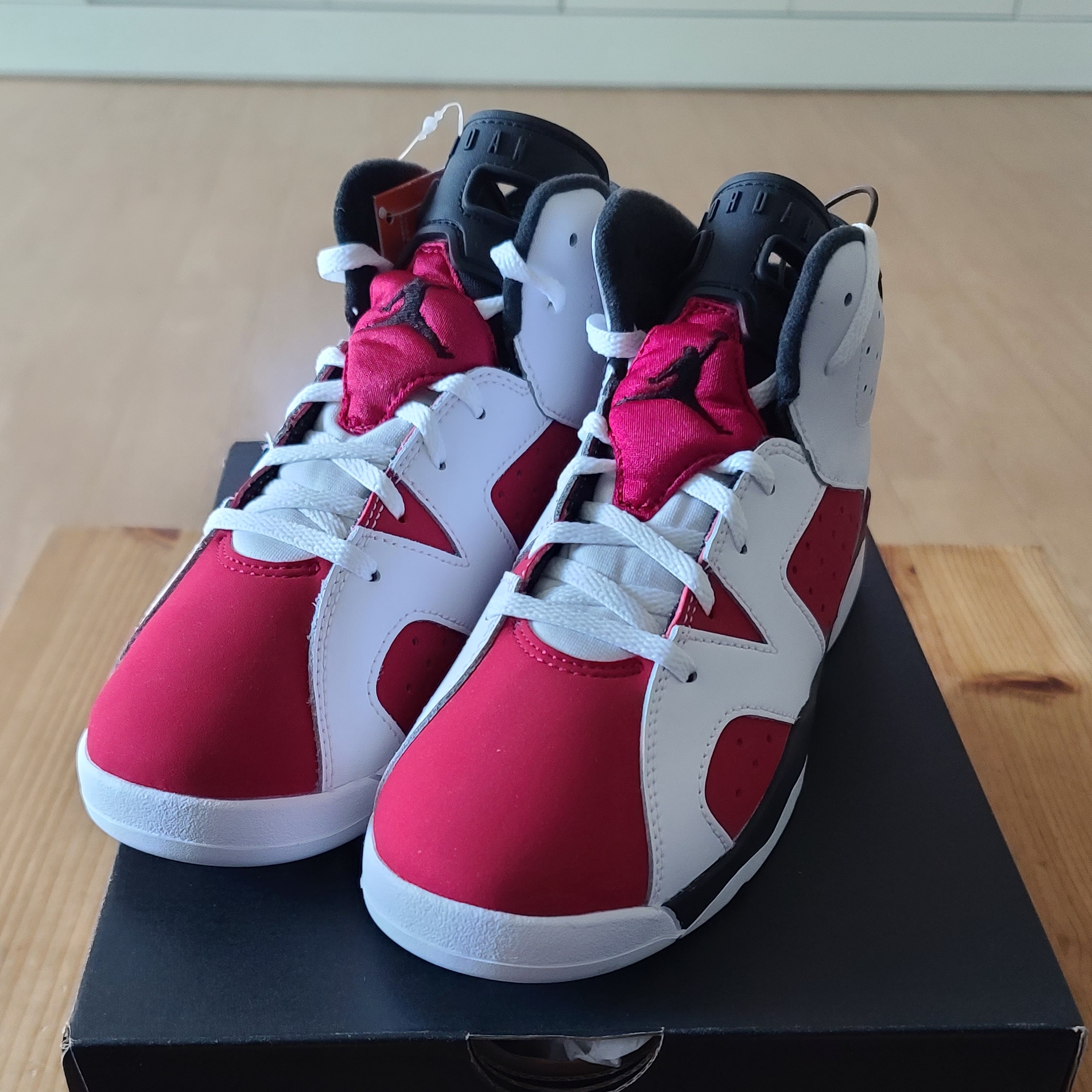 Jordan 6 Retro Carmine 2021 착용 스타일