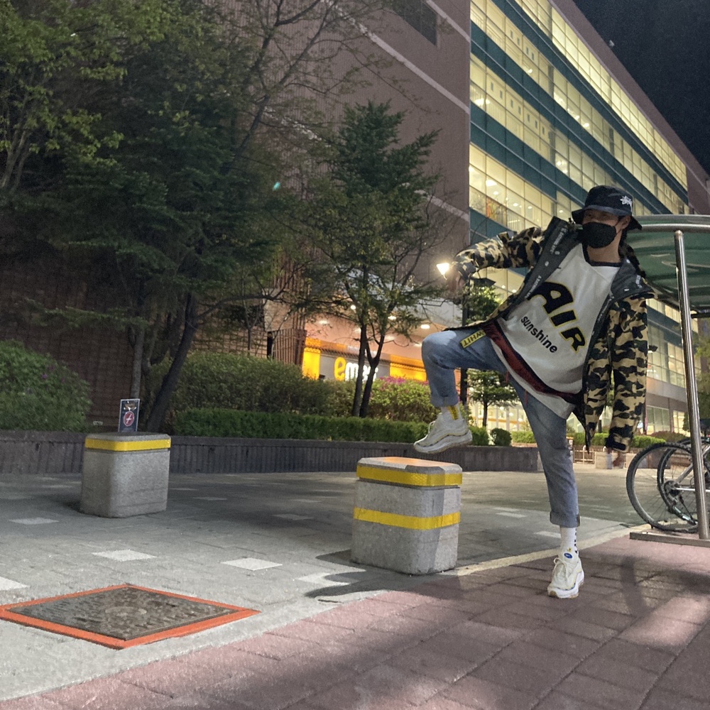 Nike x Cactus Plant Flea Market Hockey Jersey White, Nike x Undefeated Air Max 97 White 착용 스타일