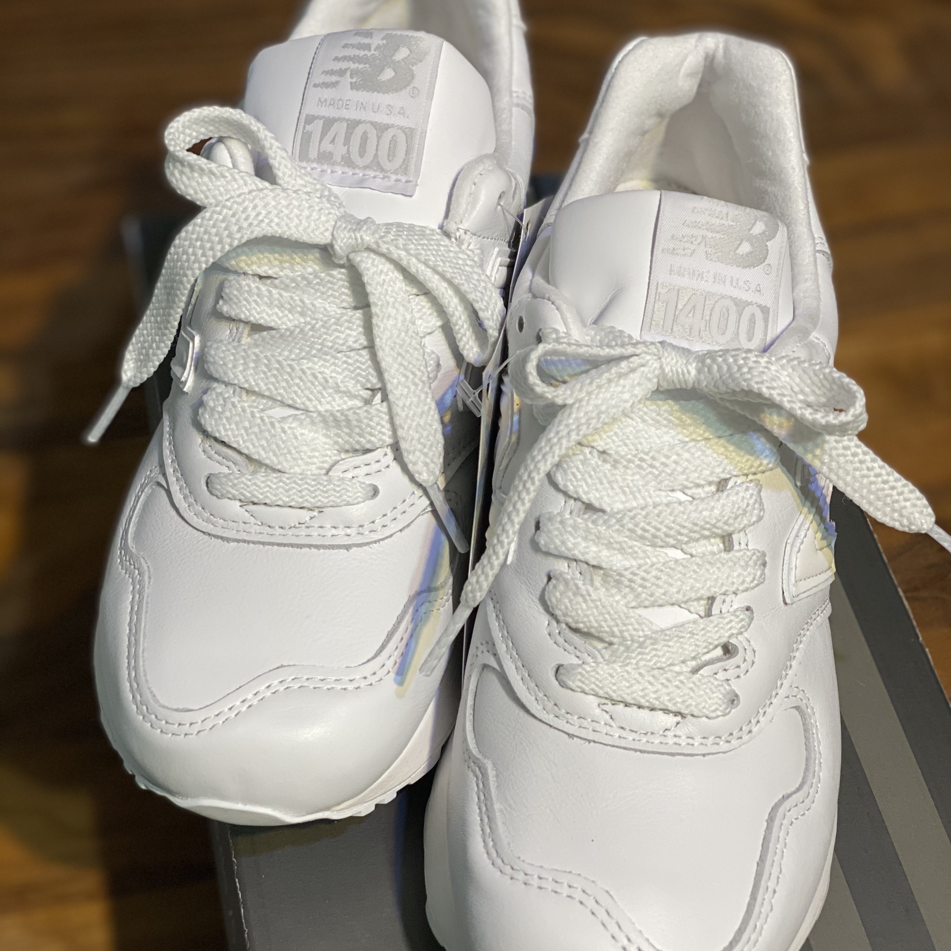 New Balance 1400 Made in USA White 착용 스타일 - 1