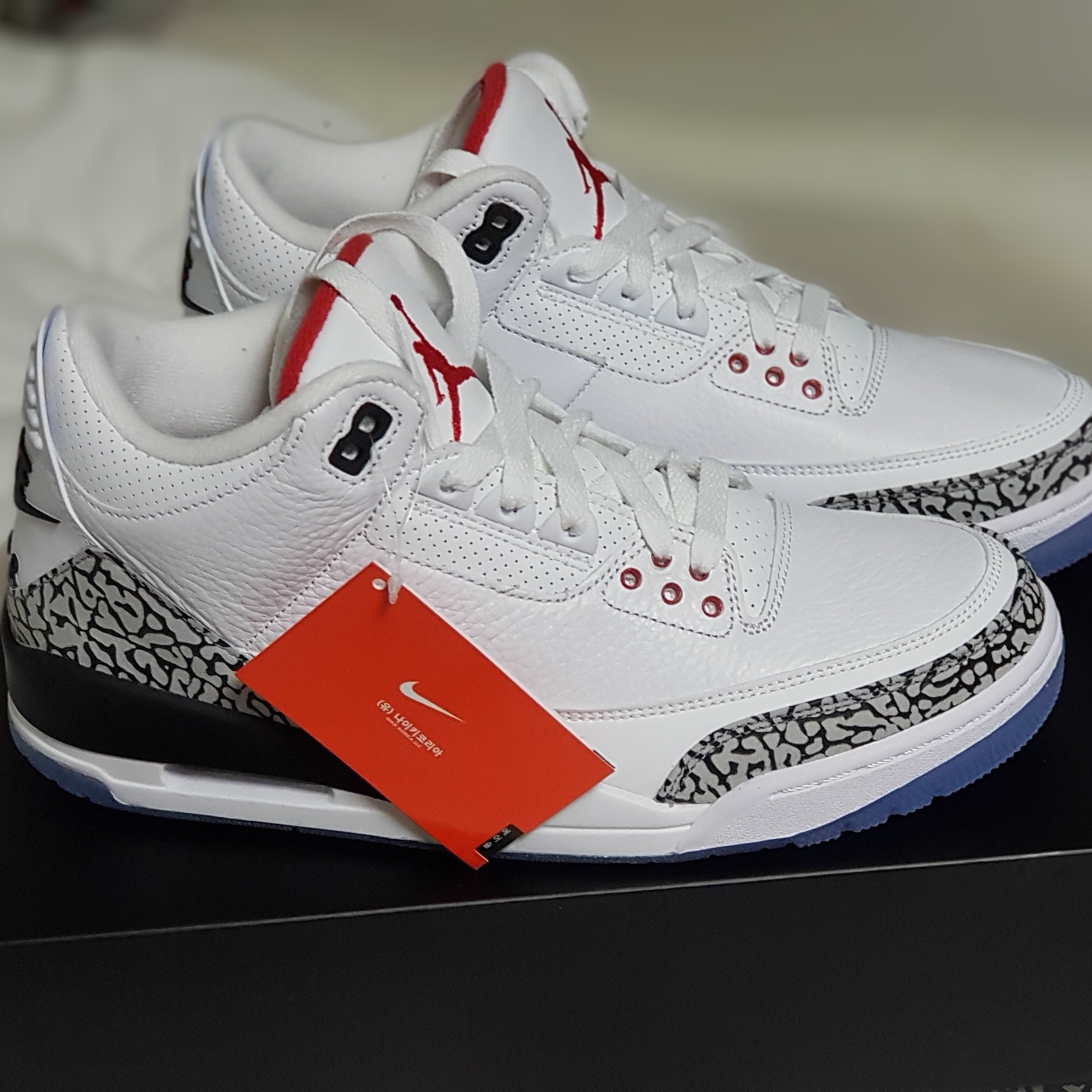 Jordan 3 Retro Free Throw Line White Cement 착용 스타일 - 2