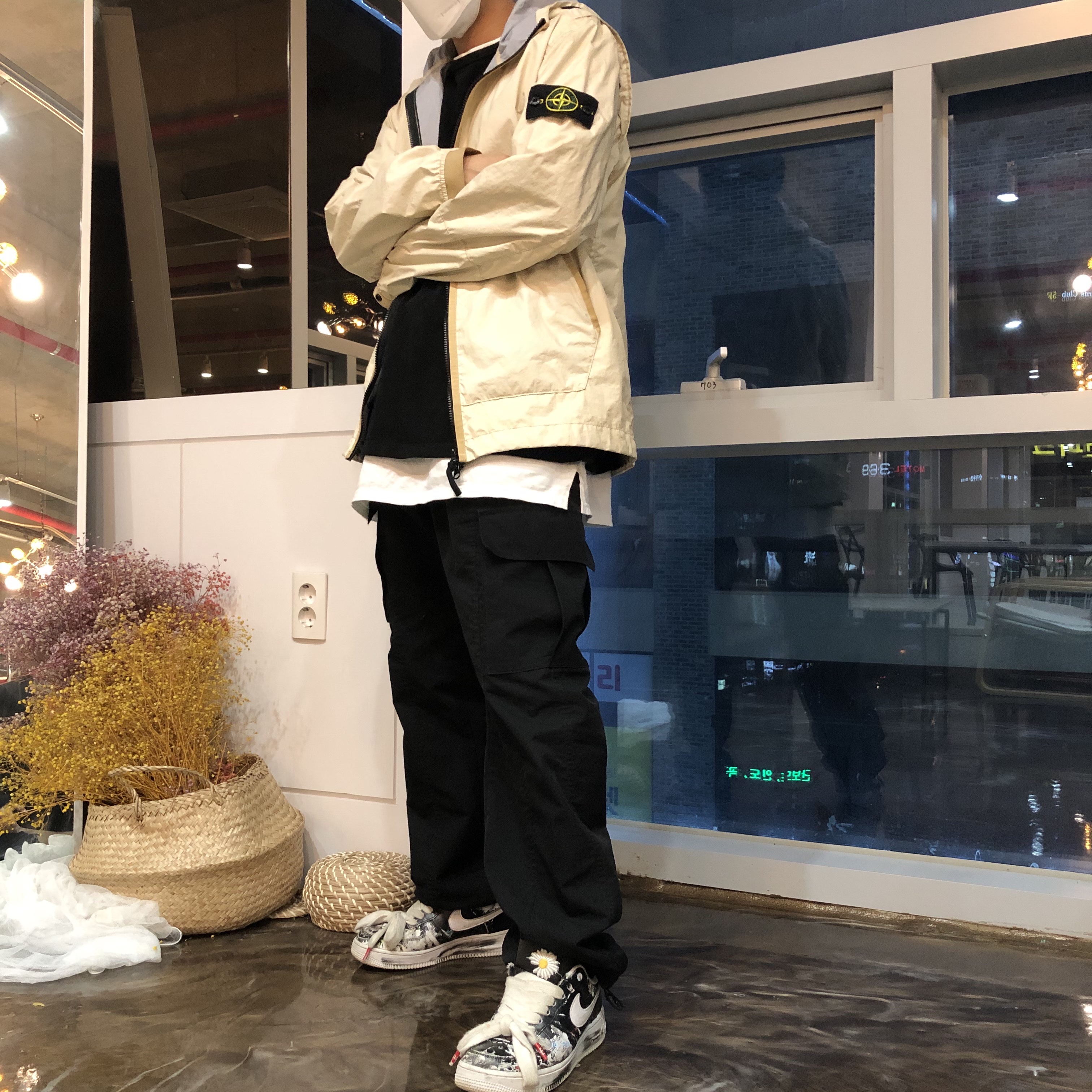 Nike x Peaceminusone Air Force 1 Low Para-Noise 착용 스타일